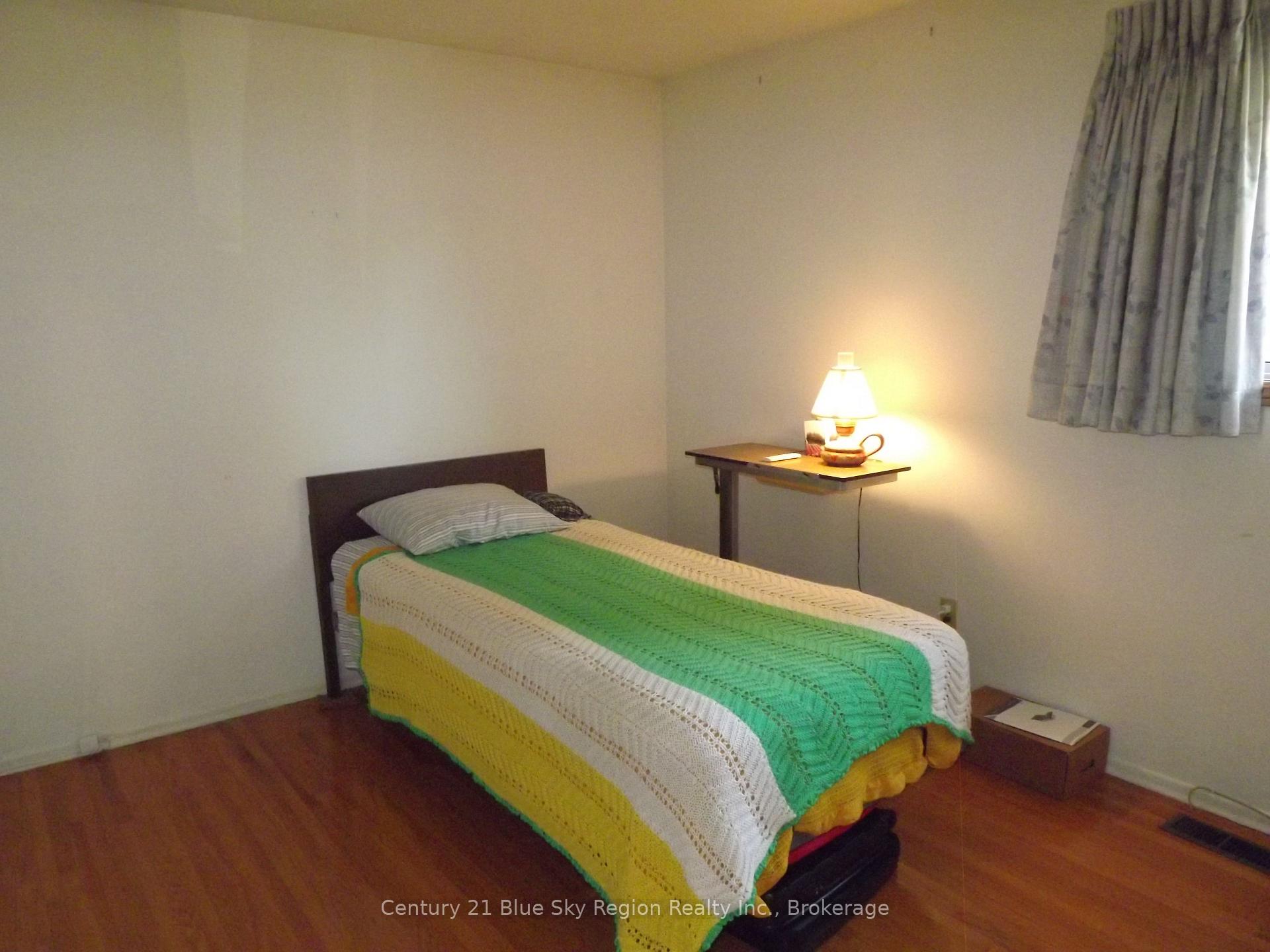 Photo 15 of 76 Strathcona Drive, North Bay, Ferris — HOMEH