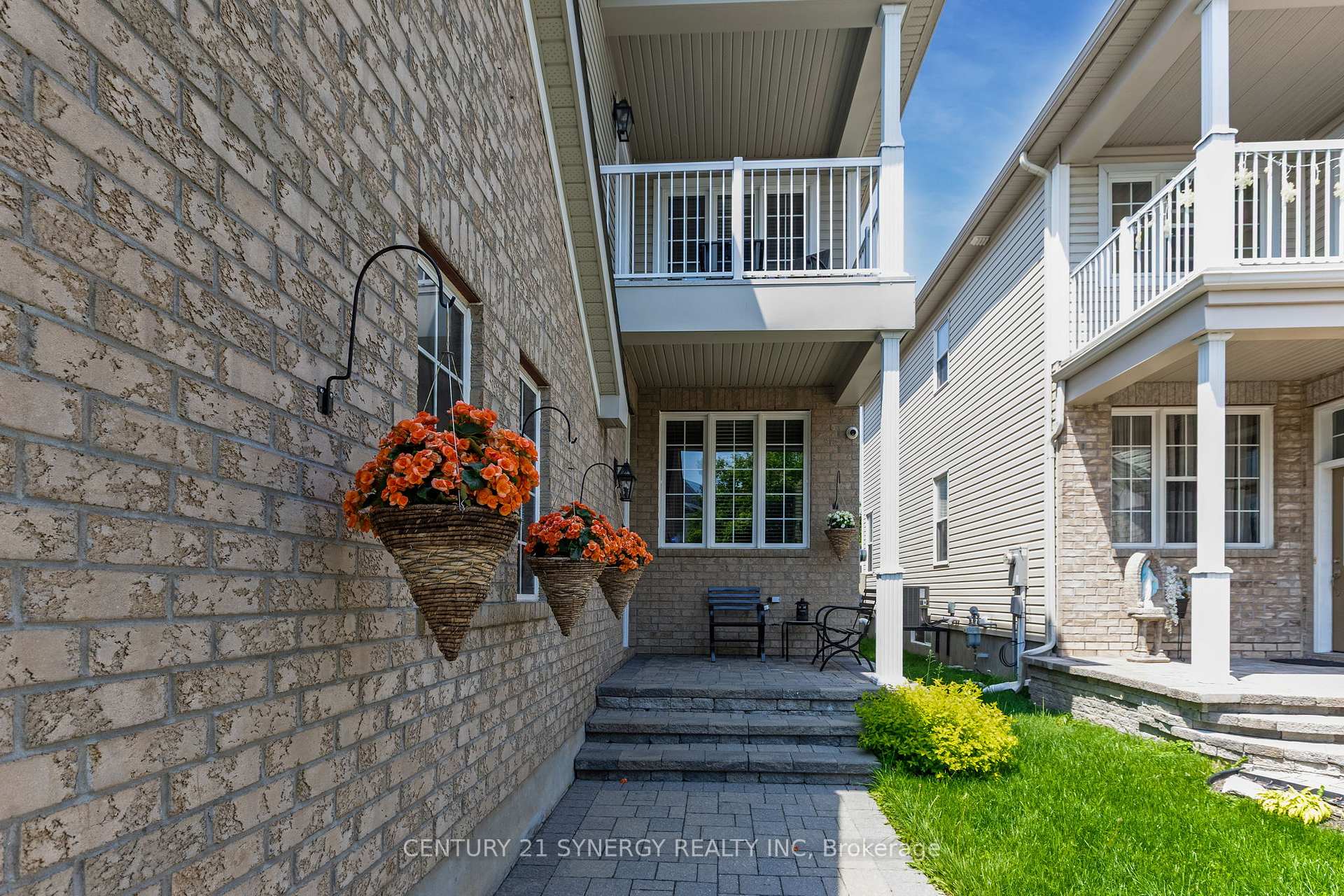 Photo 3 of 105 Jolley Cut Way, Ottawa, Mer Bleue/Bradley Estates/Anderson Park — HOMEH
