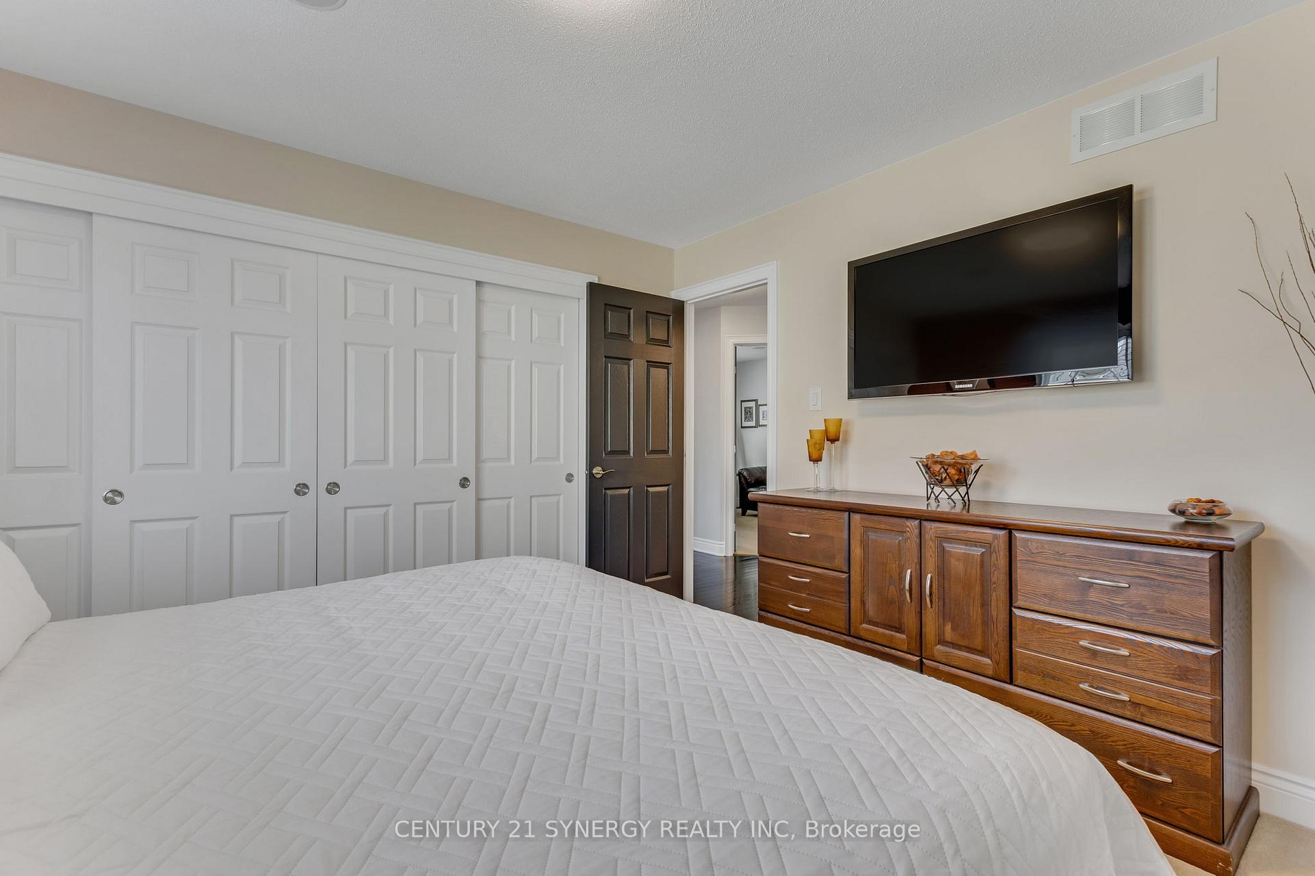 Photo 34 of 105 Jolley Cut Way, Ottawa, Mer Bleue/Bradley Estates/Anderson Park — HOMEH