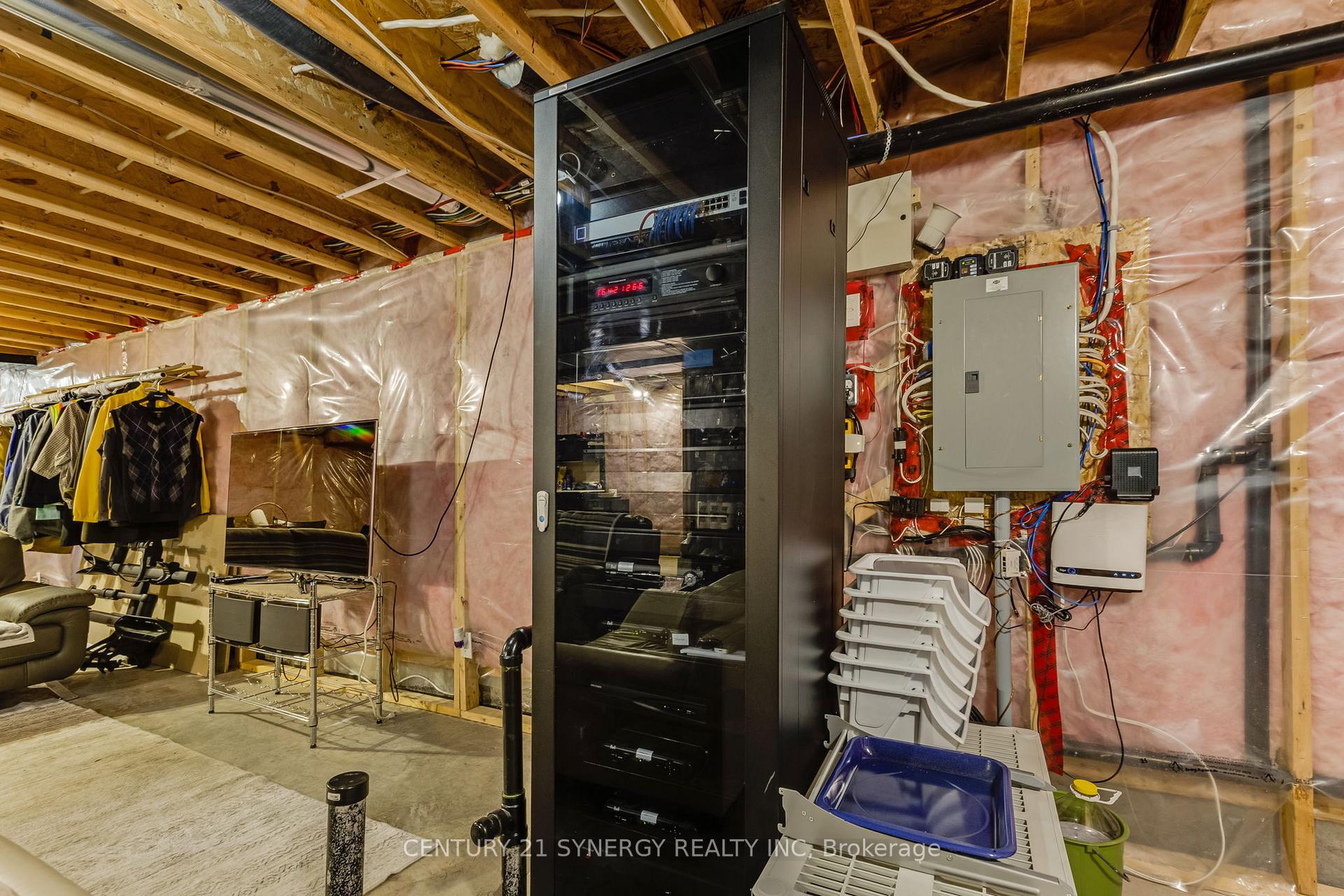 Photo 41 of 105 Jolley Cut Way, Ottawa, Mer Bleue/Bradley Estates/Anderson Park — HOMEH