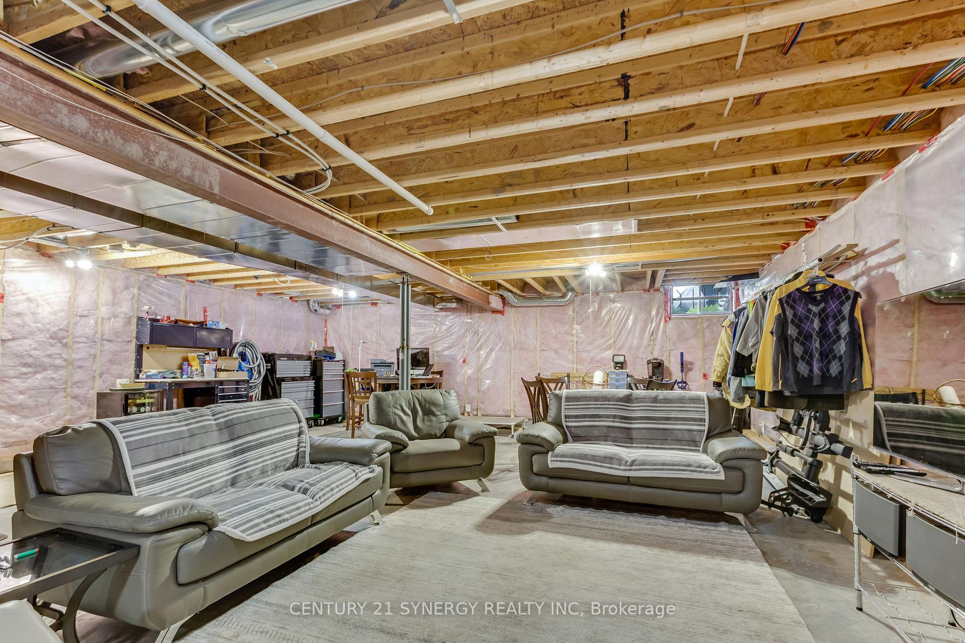 Photo 42 of 105 Jolley Cut Way, Ottawa, Mer Bleue/Bradley Estates/Anderson Park — HOMEH