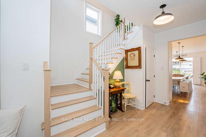 Photo 13 of 169 Strachan Trail, New Tecumseth, Beeton — HOMEH