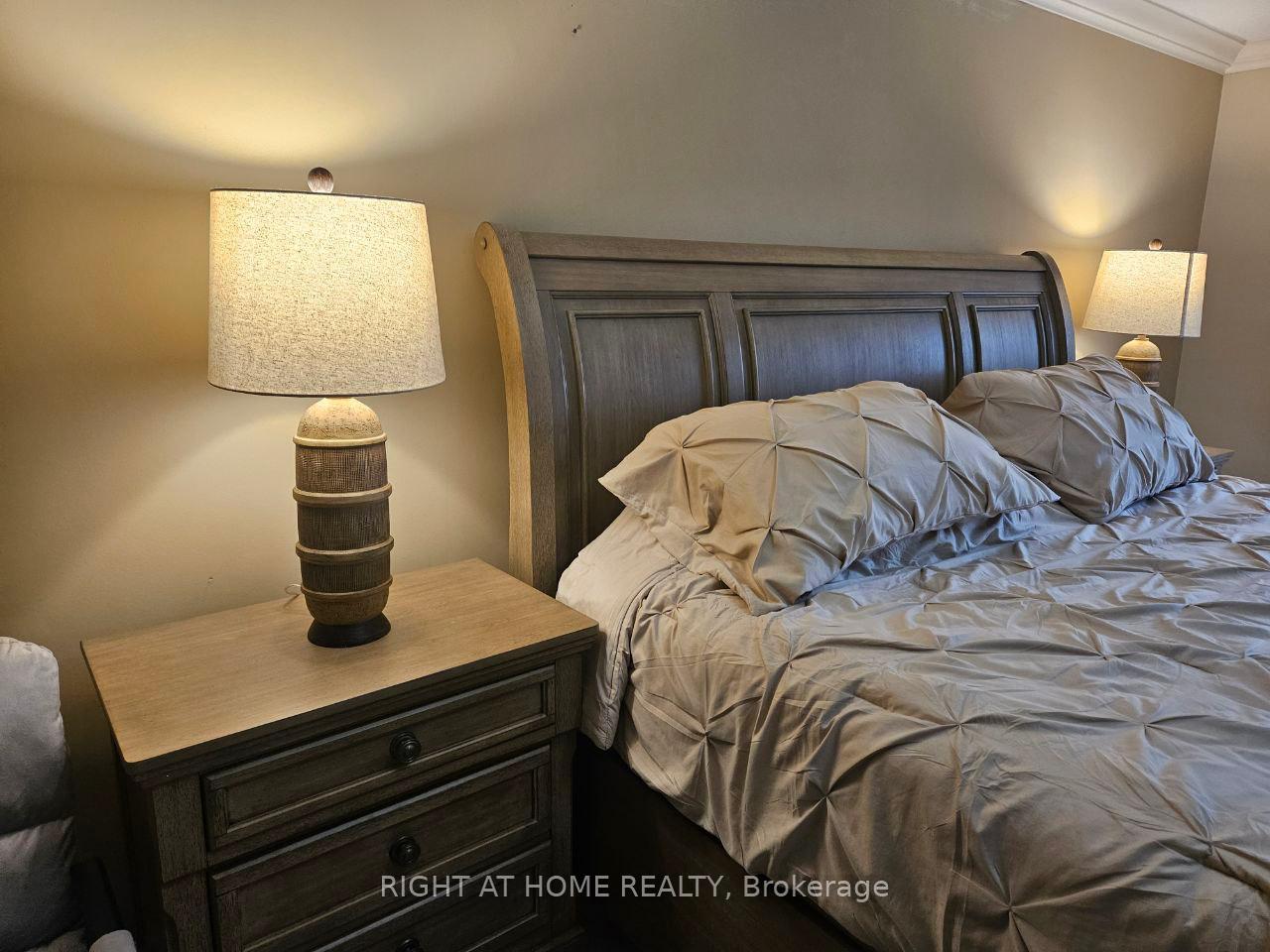 Photo 14 of 273 Mccaffrey Road, Newmarket, Glenway Estates — HOMEH