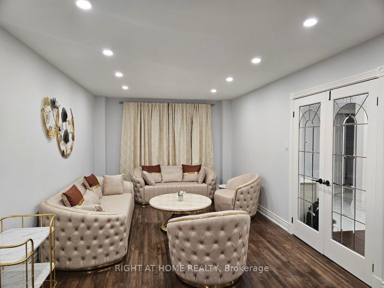 Photo 25 of 273 Mccaffrey Road, Newmarket, Glenway Estates — HOMEH