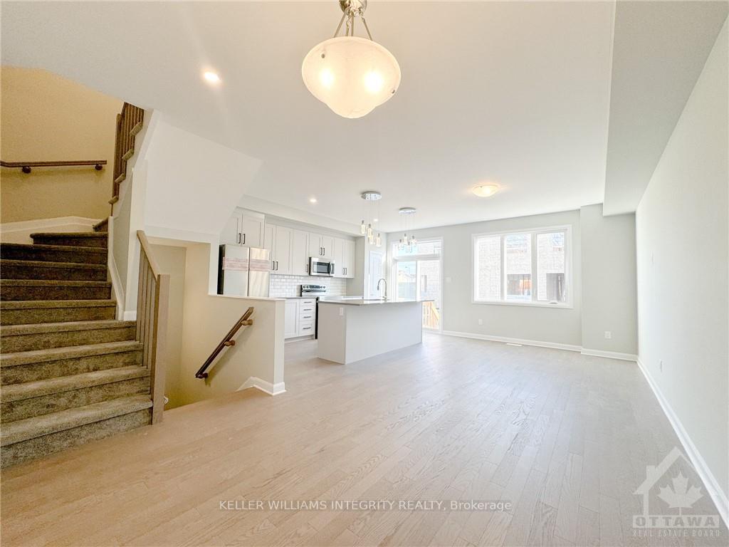 Photo 5 of 503 Convenire Row, Ottawa, Avalon West — HOMEH