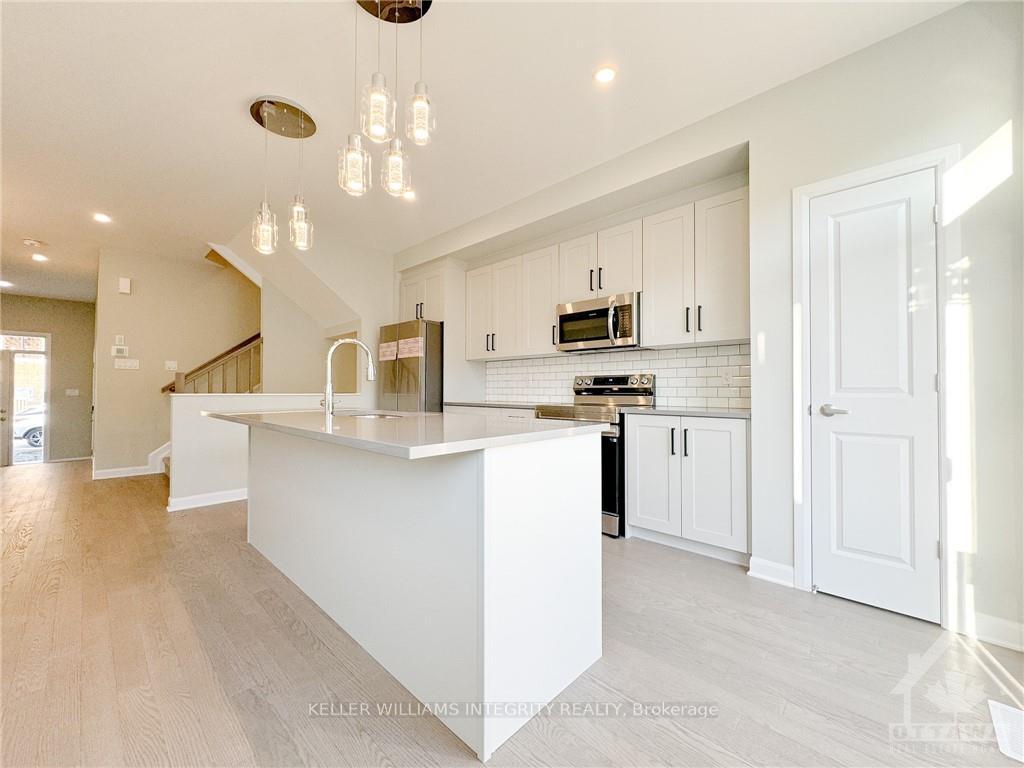 Photo 7 of 503 Convenire Row, Ottawa, Avalon West — HOMEH