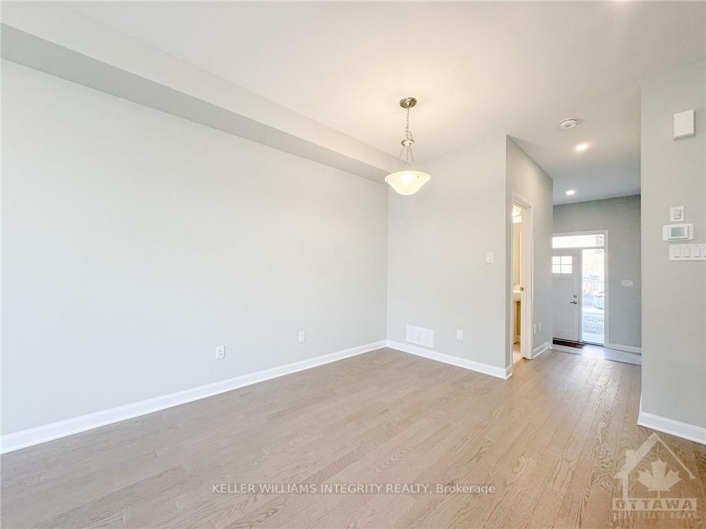 Photo 12 of 503 Convenire Row, Ottawa, Avalon West — HOMEH