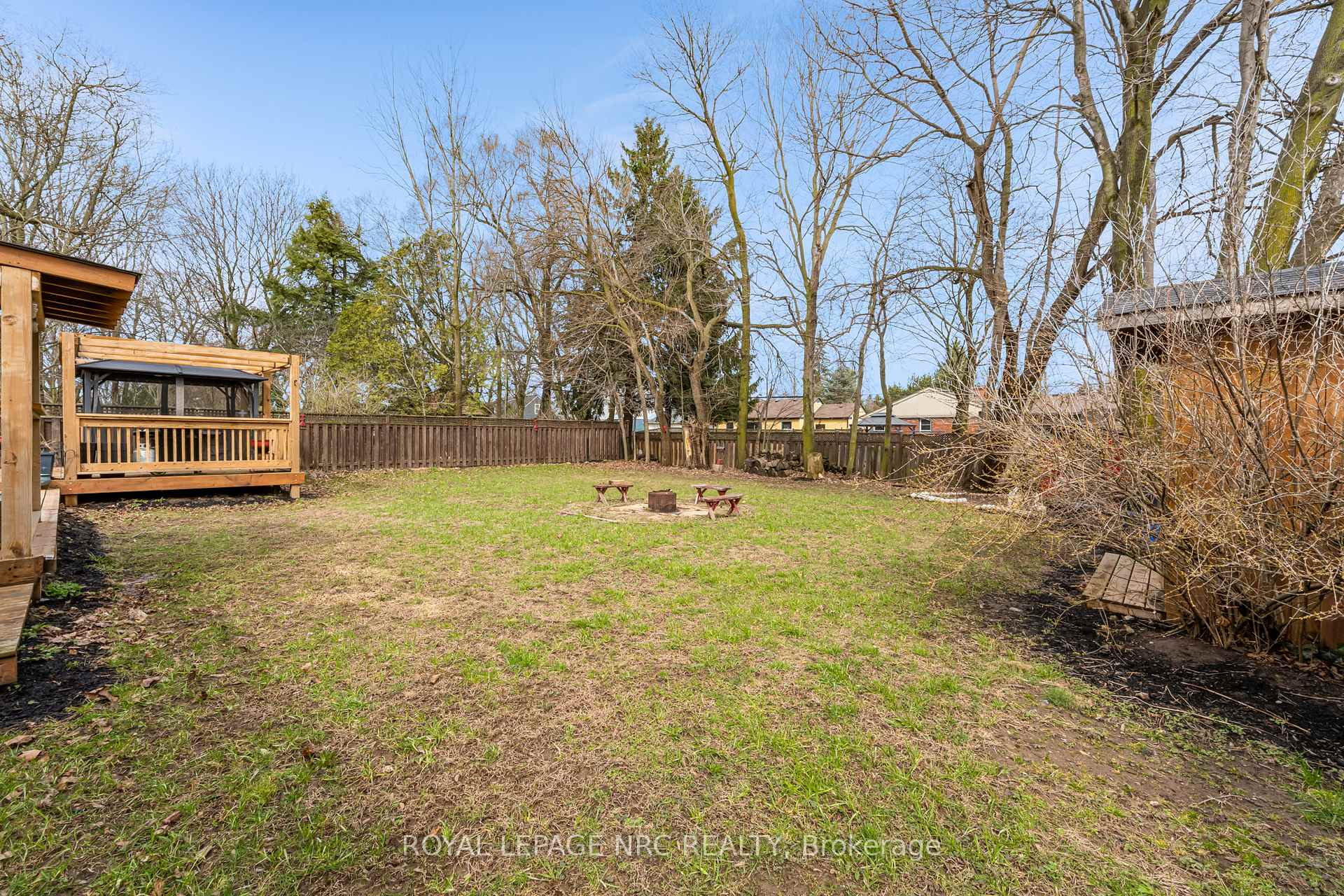 Photo 7 of 87 Canboro Road, Pelham, Fonthill — HOMEH