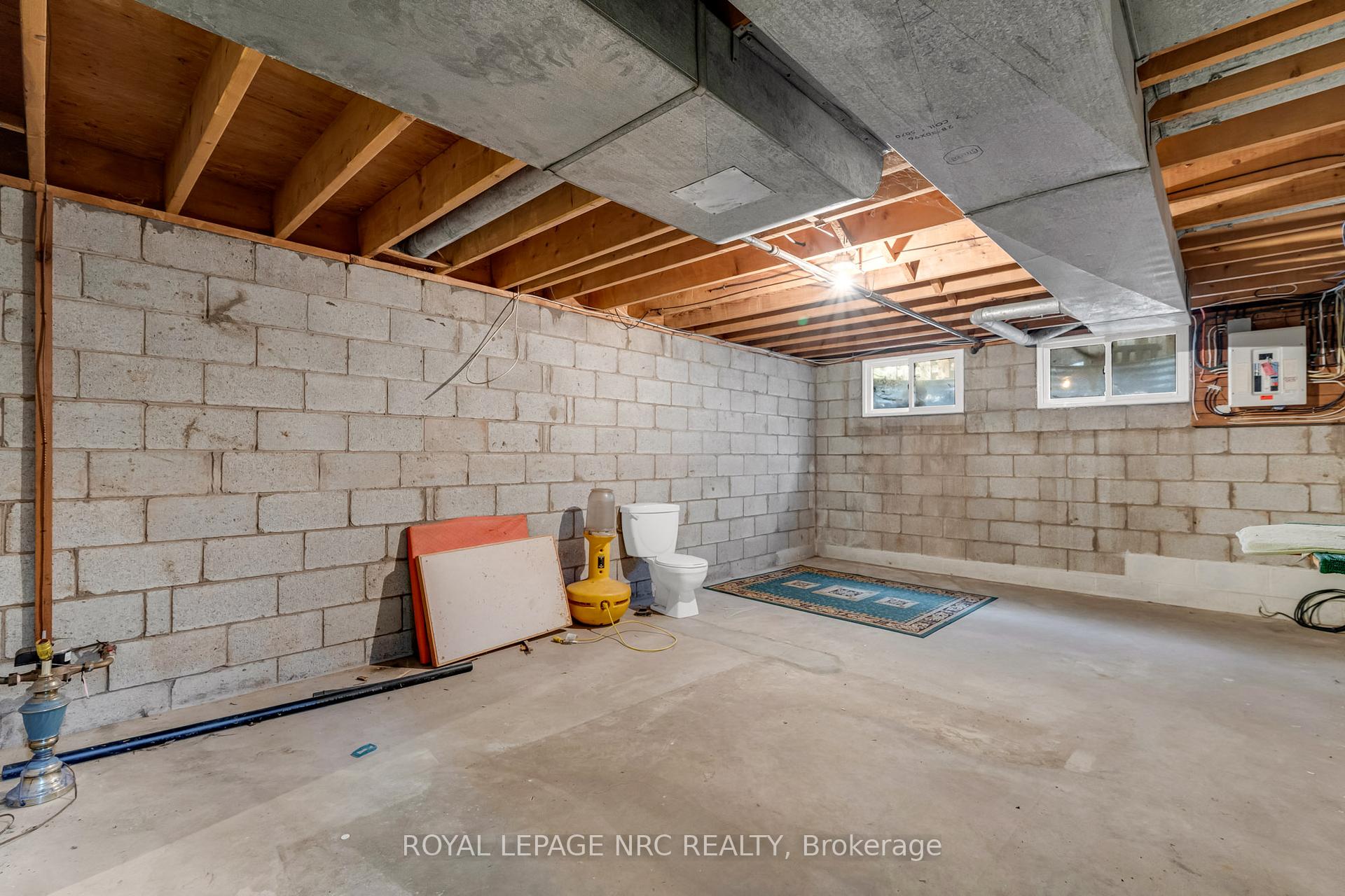 Photo 33 of 87 Canboro Road, Pelham, Fonthill — HOMEH