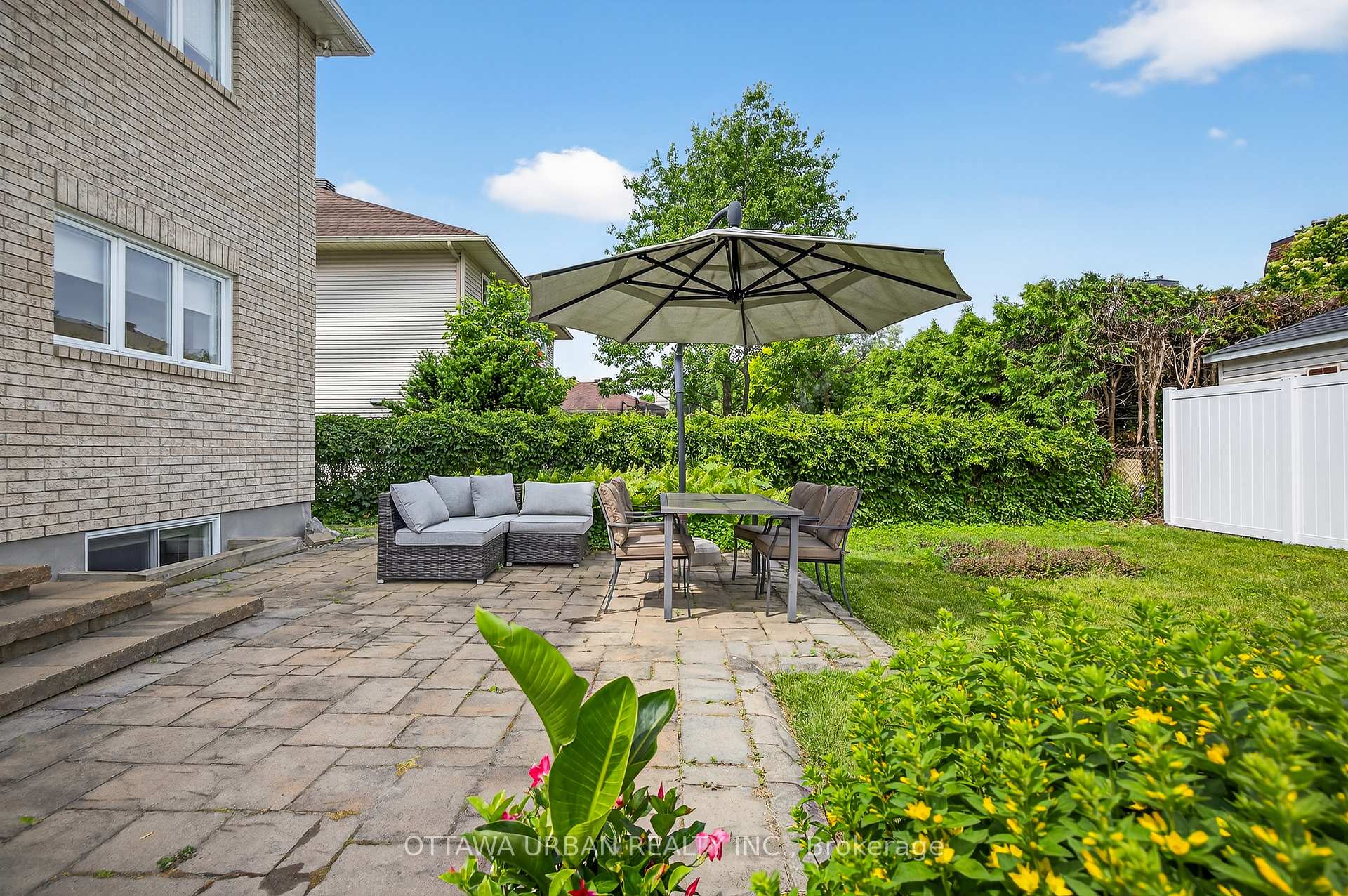 Photo 8 of 6267 Ravine Way, Ottawa, Hiawatha Park/Convent Glen — HOMEH
