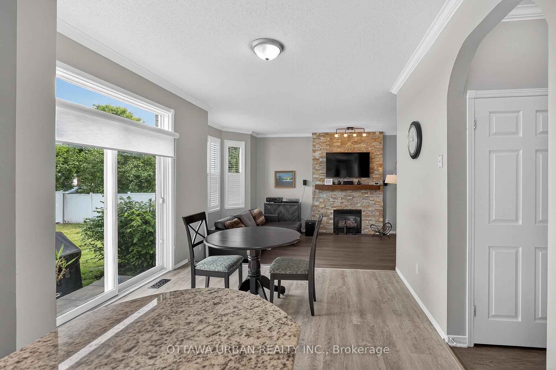Photo 22 of 6267 Ravine Way, Ottawa, Hiawatha Park/Convent Glen — HOMEH