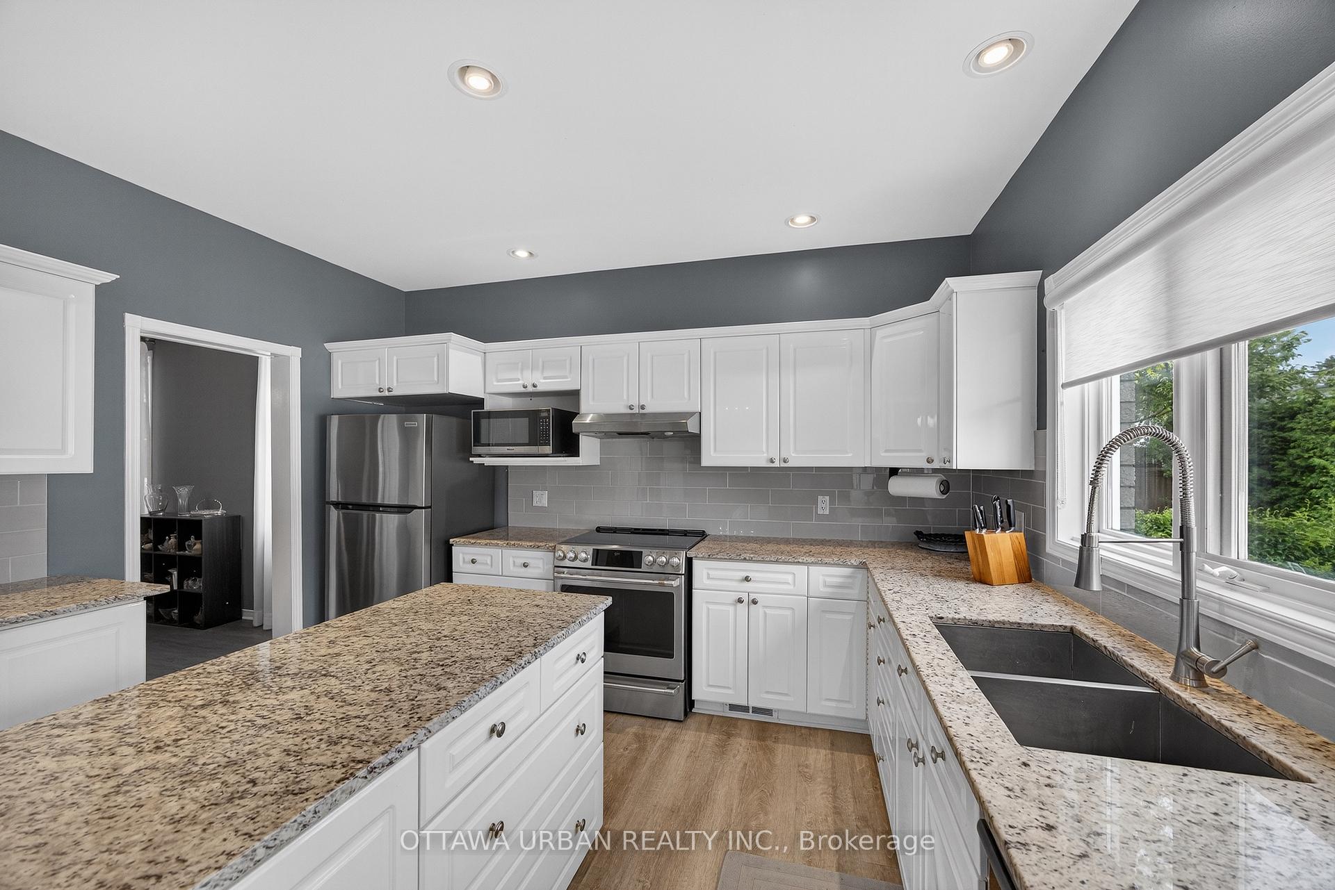 Photo 24 of 6267 Ravine Way, Ottawa, Hiawatha Park/Convent Glen — HOMEH