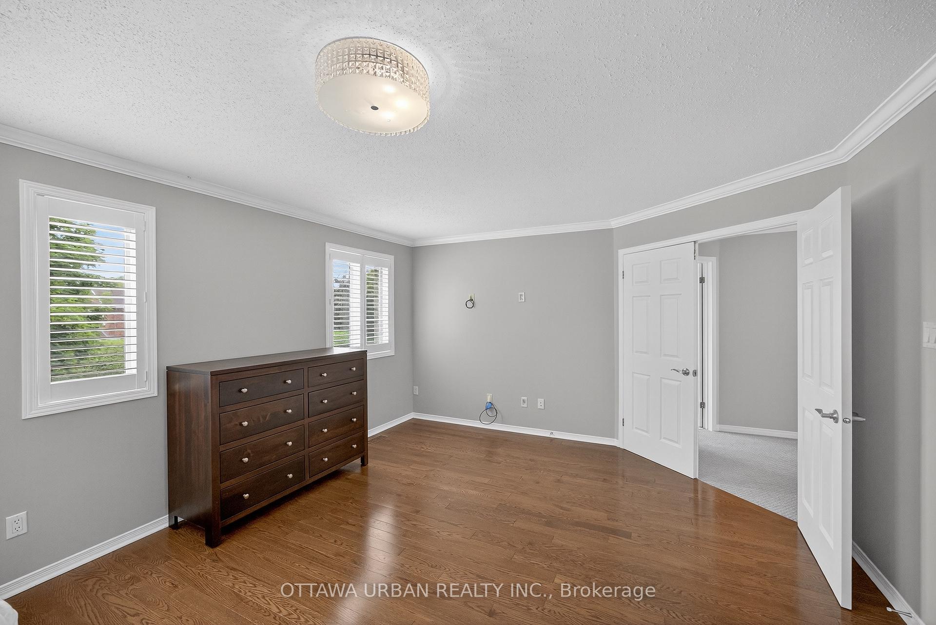 Photo 34 of 6267 Ravine Way, Ottawa, Hiawatha Park/Convent Glen — HOMEH