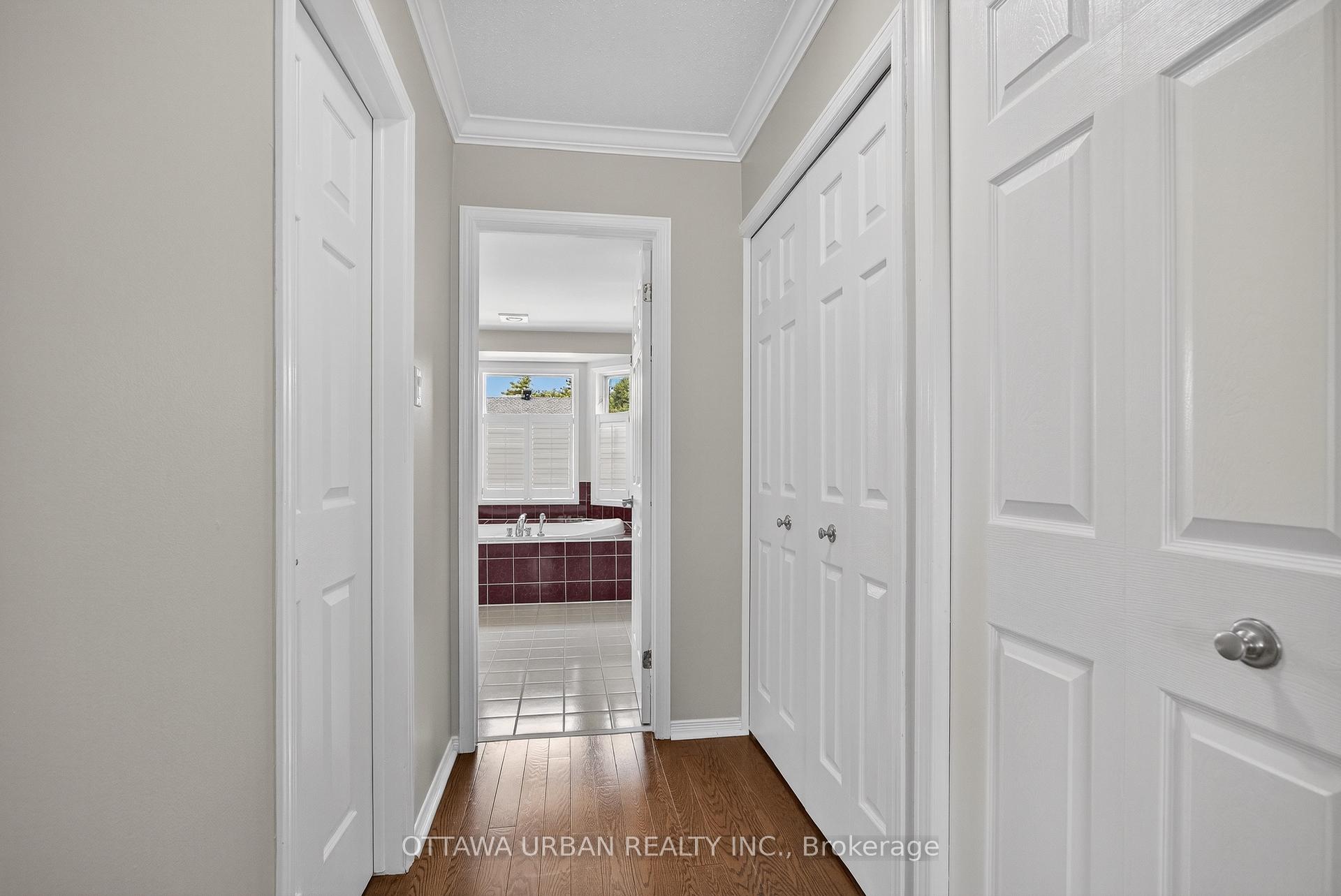 Photo 35 of 6267 Ravine Way, Ottawa, Hiawatha Park/Convent Glen — HOMEH