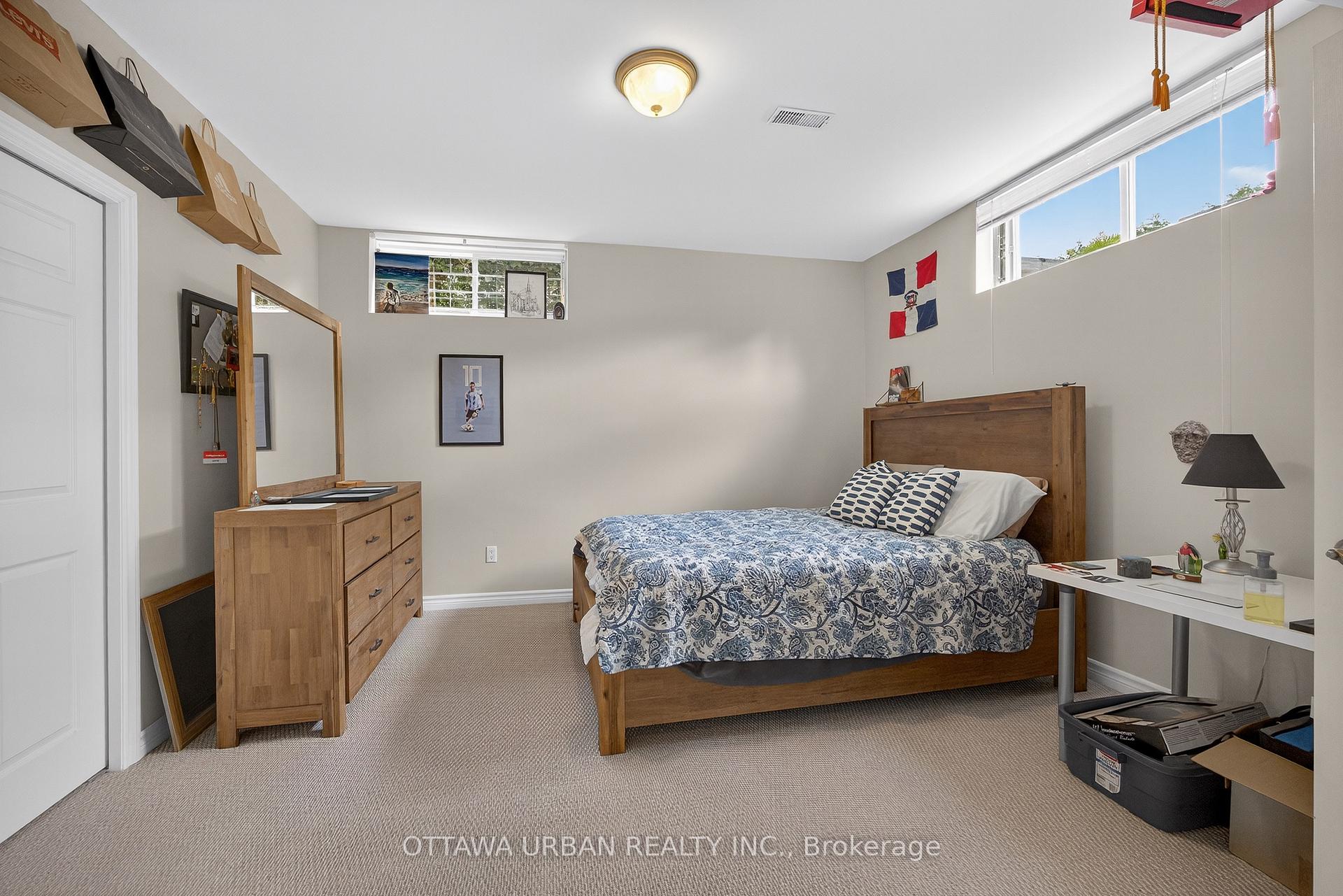 Photo 47 of 6267 Ravine Way, Ottawa, Hiawatha Park/Convent Glen — HOMEH