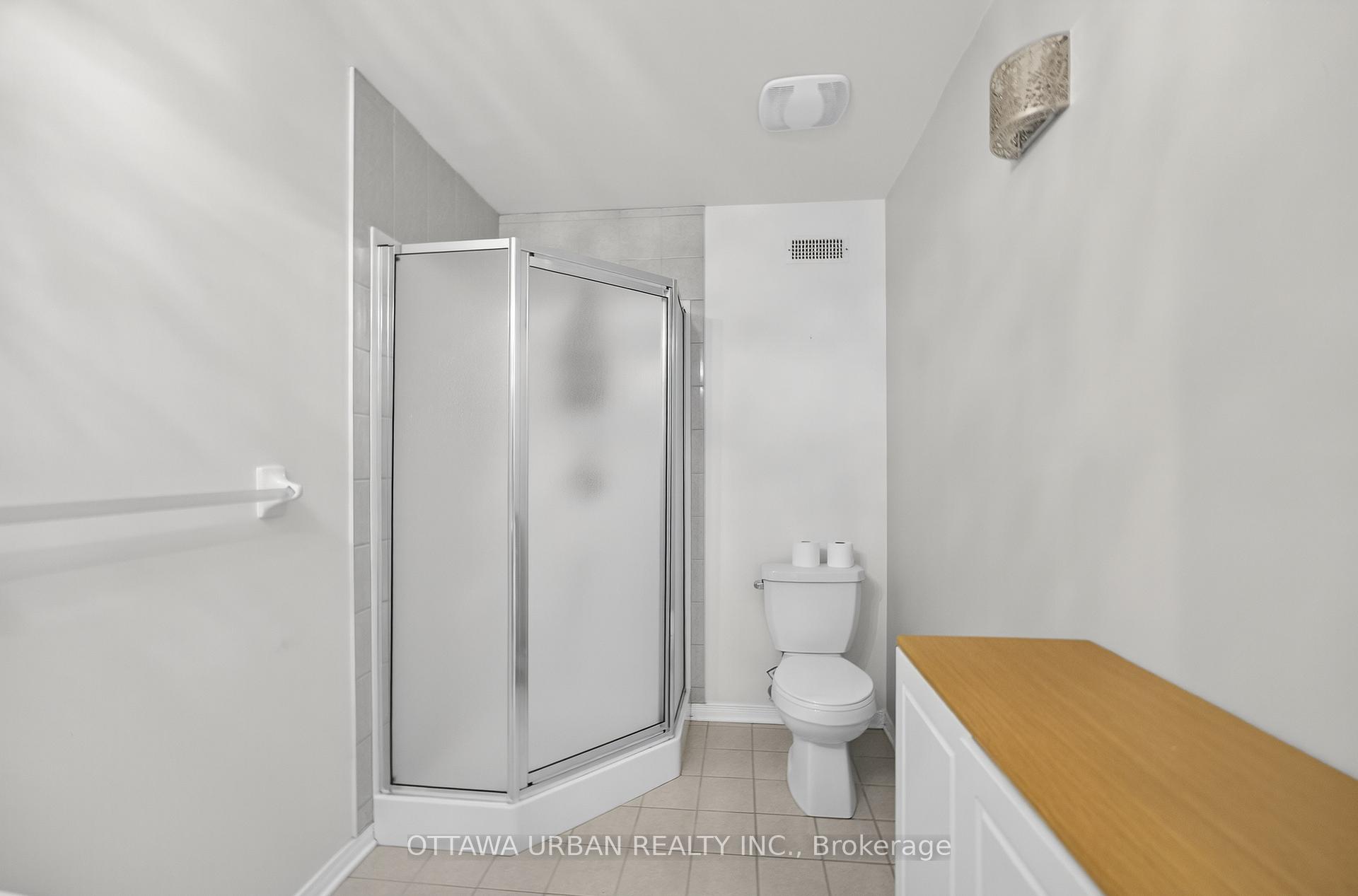 Photo 49 of 6267 Ravine Way, Ottawa, Hiawatha Park/Convent Glen — HOMEH
