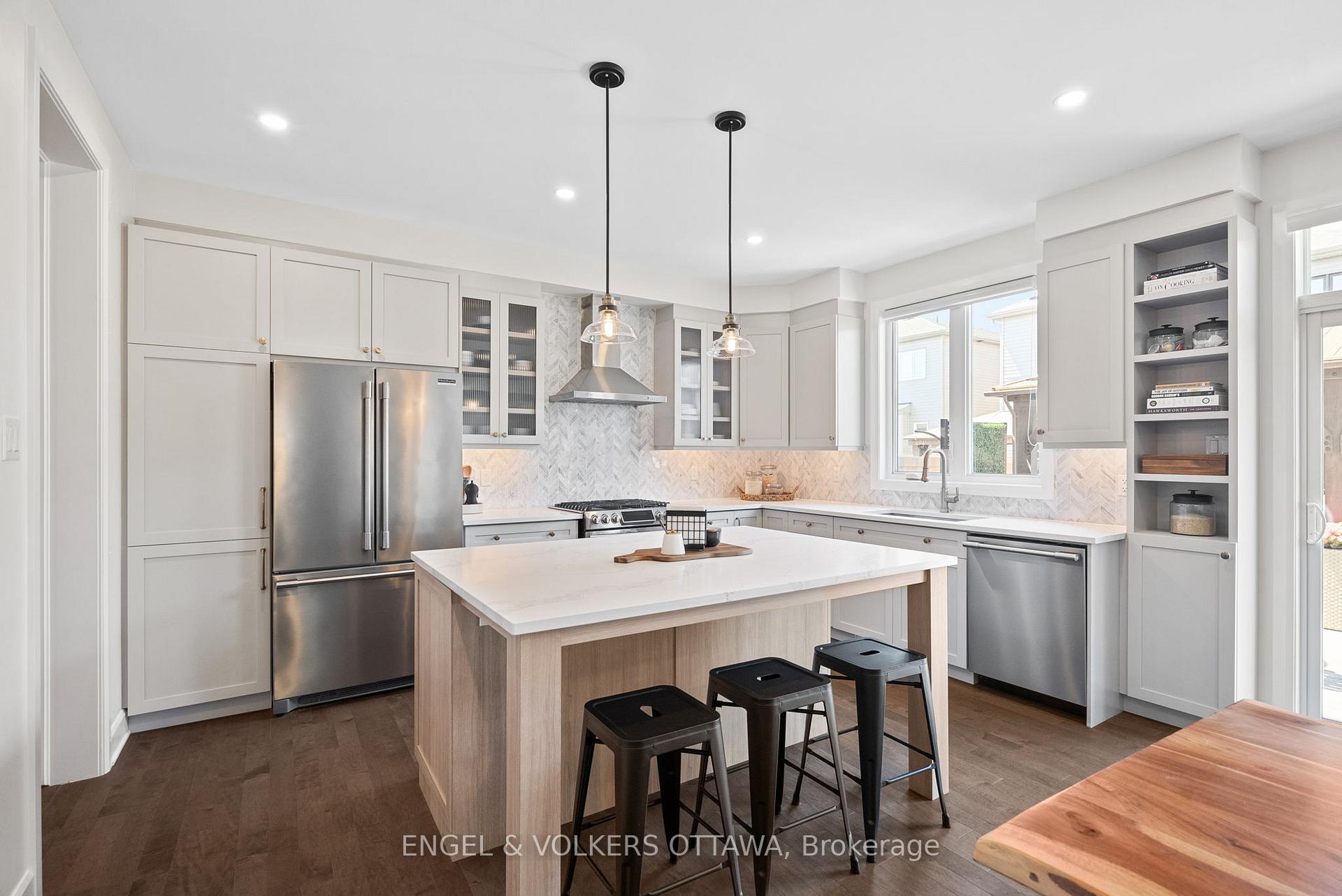 Photo 7 of 30 Malachigan Crescent, Ottawa, Avalon West — HOMEH