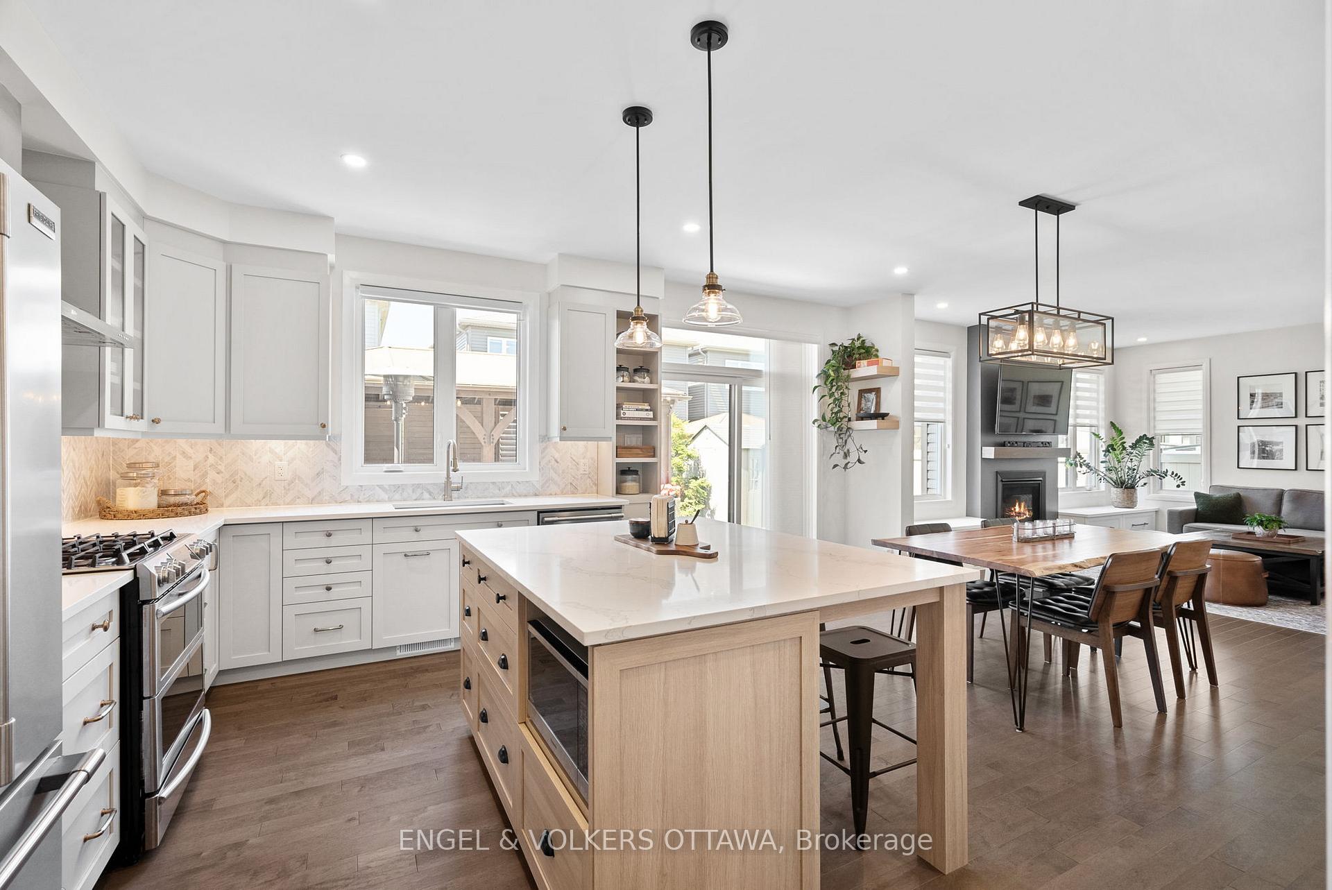 Photo 8 of 30 Malachigan Crescent, Ottawa, Avalon West — HOMEH