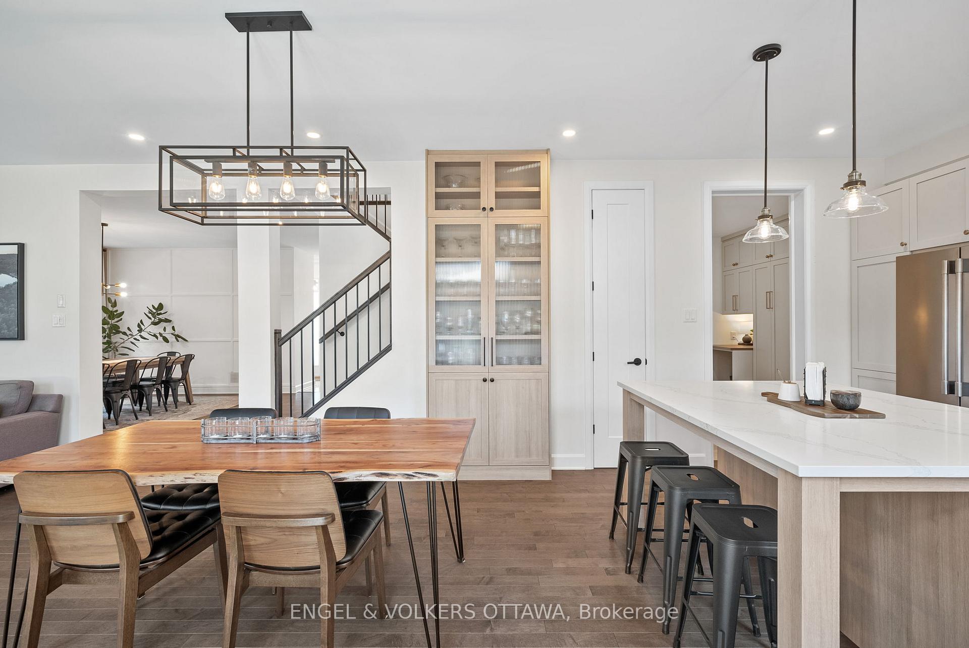Photo 11 of 30 Malachigan Crescent, Ottawa, Avalon West — HOMEH