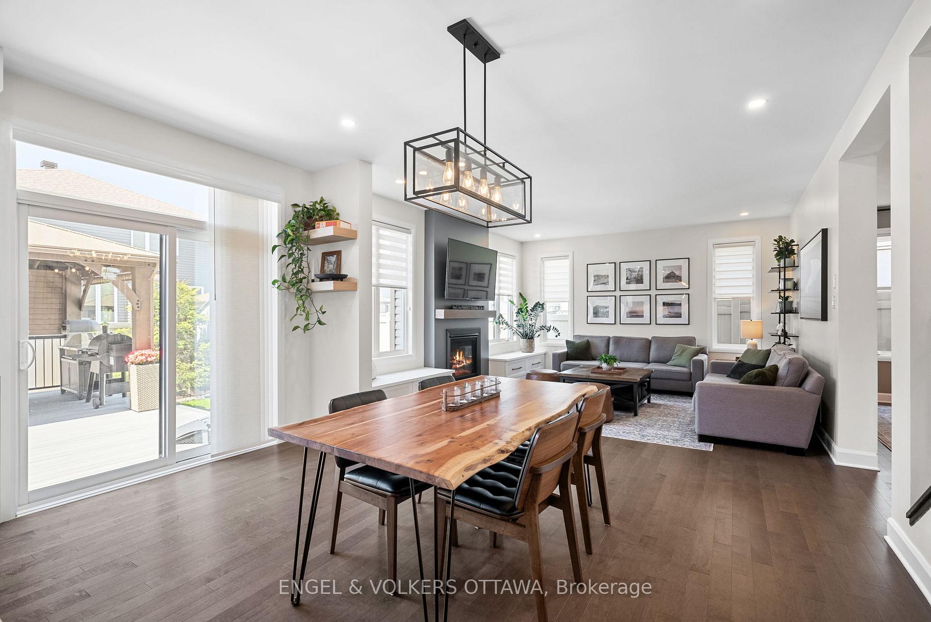 Photo 12 of 30 Malachigan Crescent, Ottawa, Avalon West — HOMEH