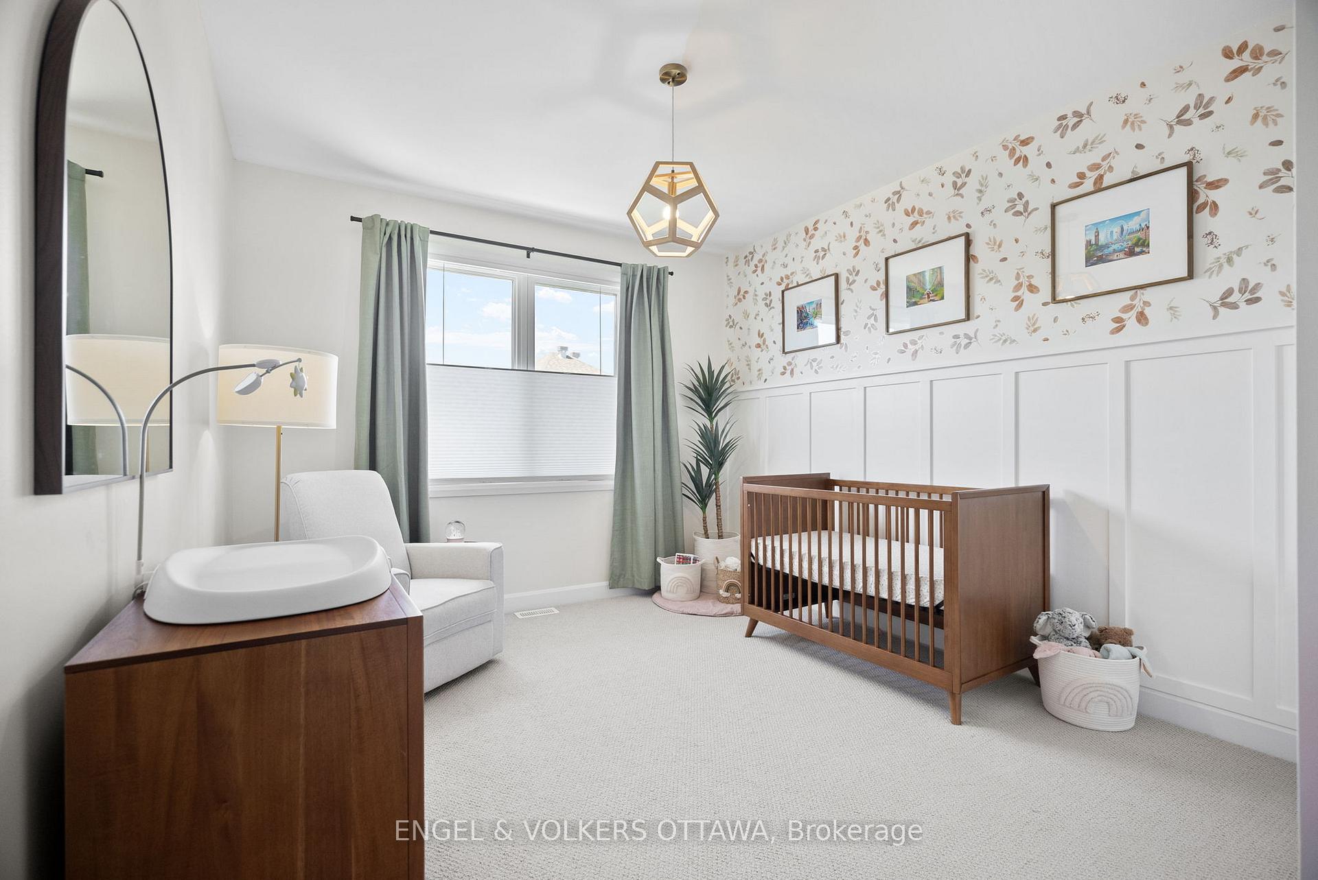 Photo 22 of 30 Malachigan Crescent, Ottawa, Avalon West — HOMEH