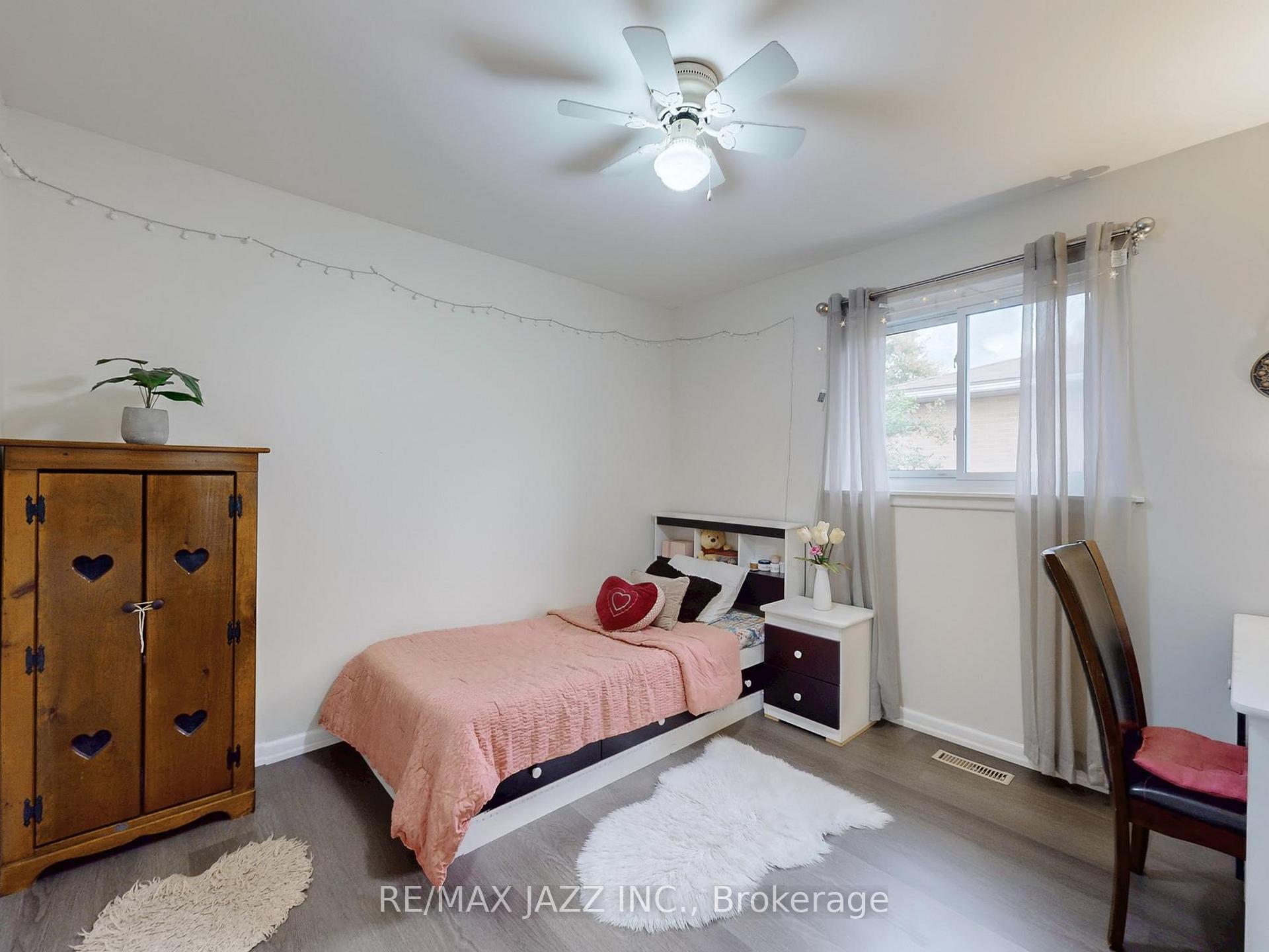 Photo 12 of 673 Lansdowne Drive, Oshawa, Eastdale — HOMEH