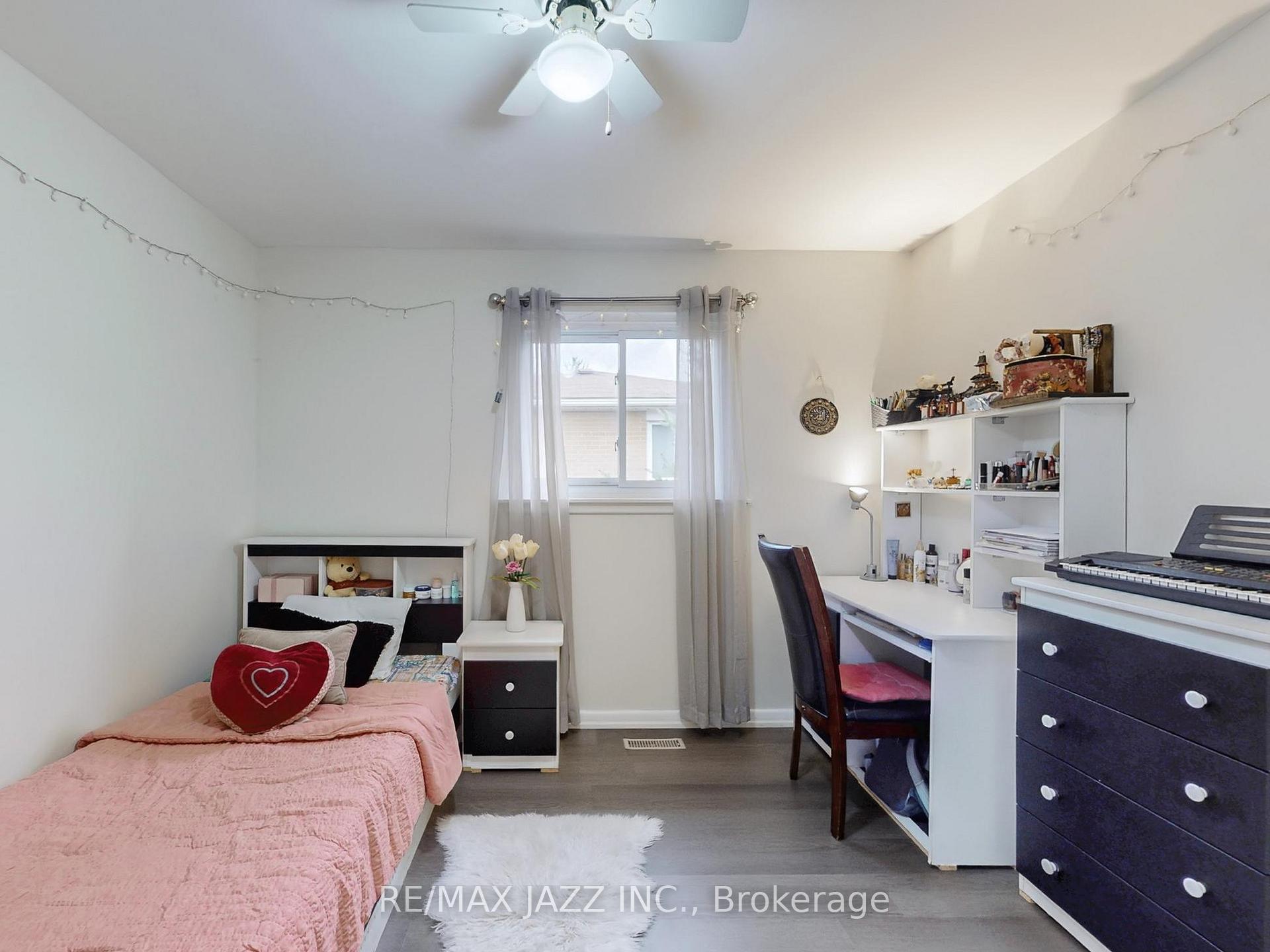 Photo 13 of 673 Lansdowne Drive, Oshawa, Eastdale — HOMEH