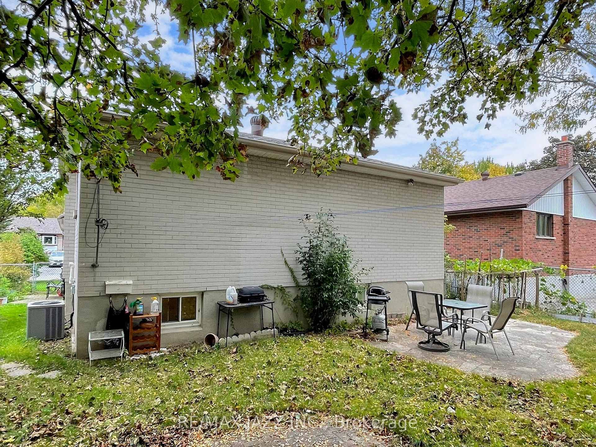 Photo 20 of 673 Lansdowne Drive, Oshawa, Eastdale — HOMEH