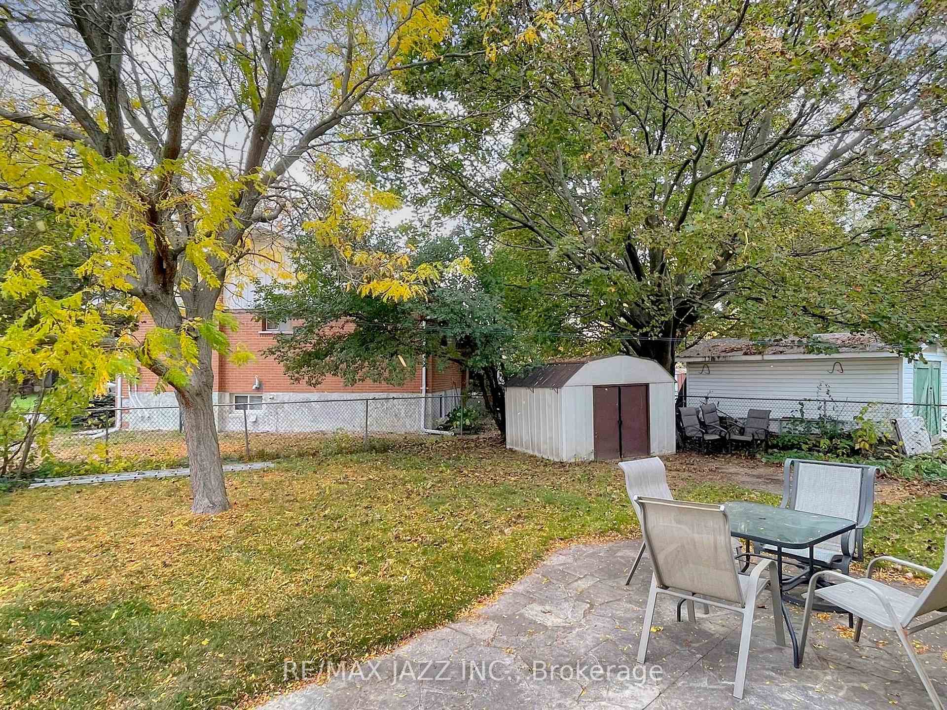 Photo 21 of 673 Lansdowne Drive, Oshawa, Eastdale — HOMEH