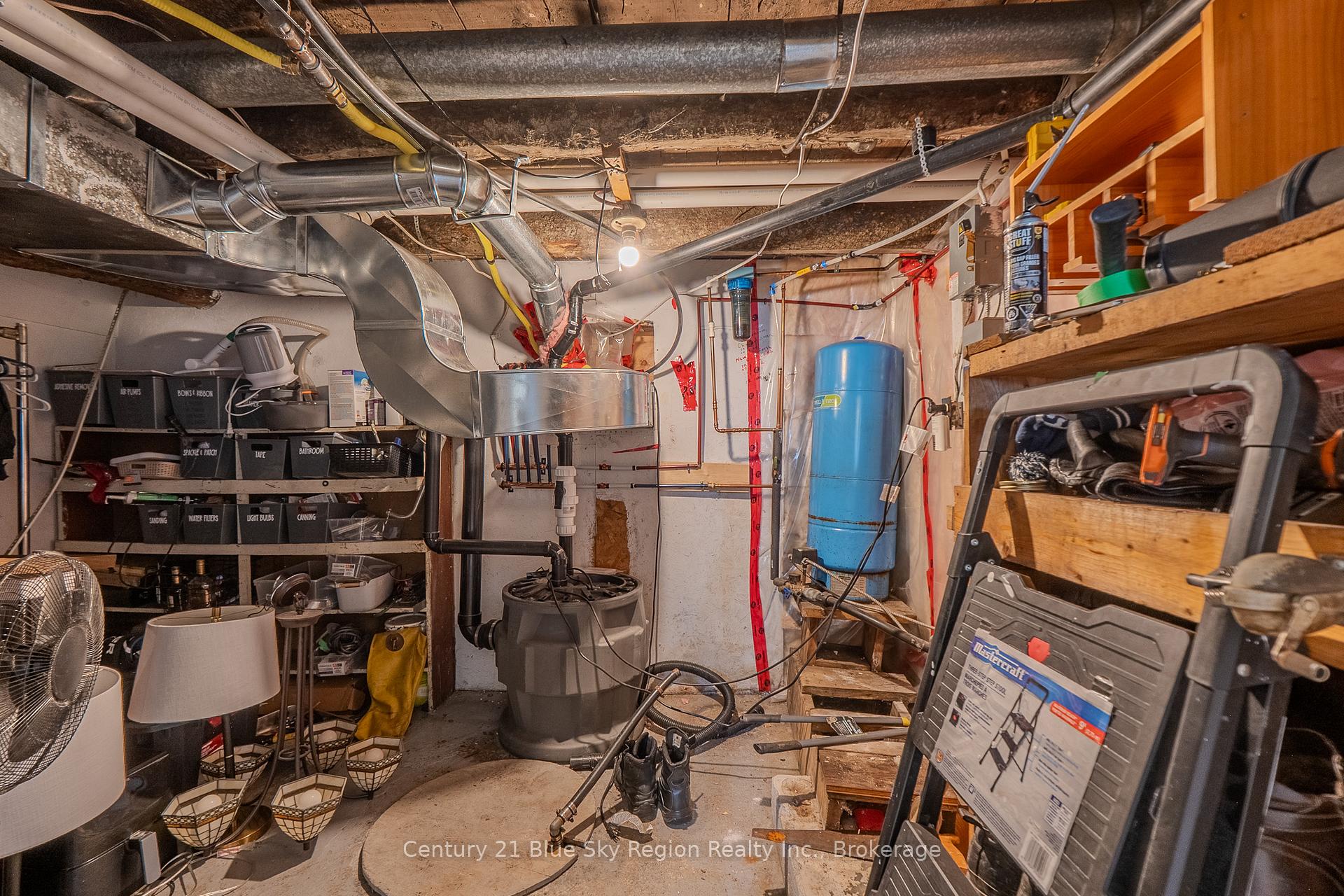 Photo 28 of 500 Collins Drive, North Bay, Airport — HOMEH