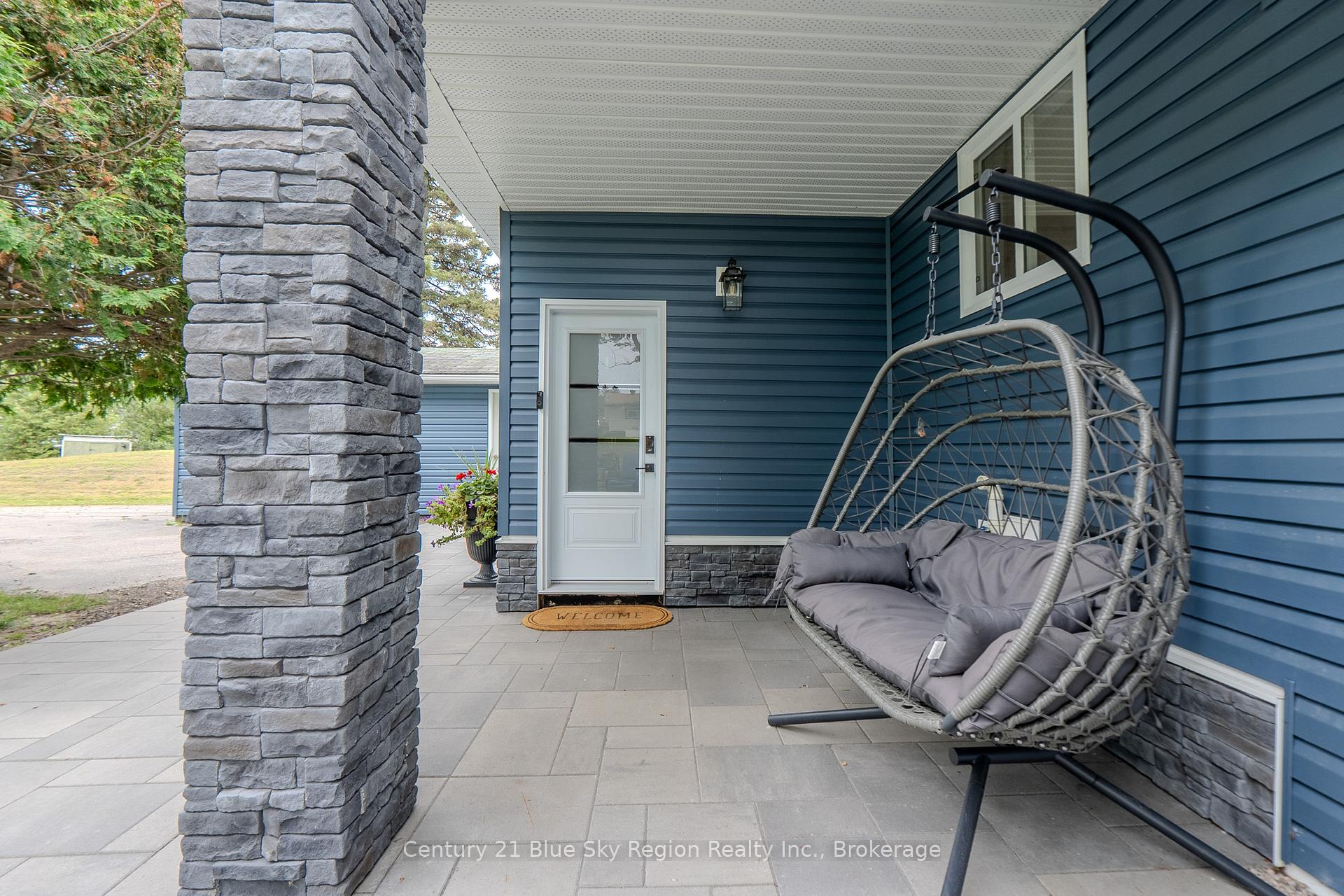 Photo 38 of 500 Collins Drive, North Bay, Airport — HOMEH