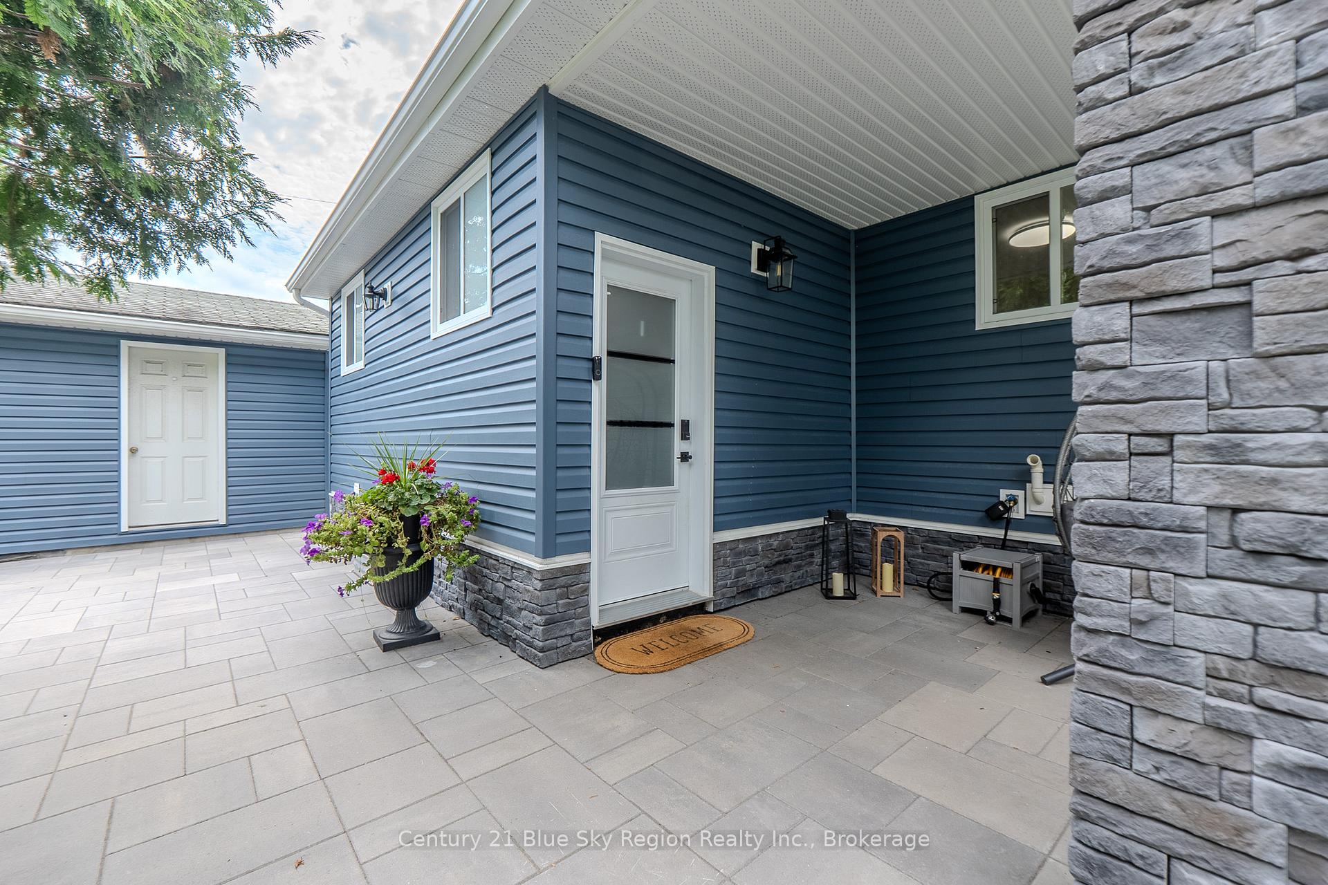 Photo 39 of 500 Collins Drive, North Bay, Airport — HOMEH