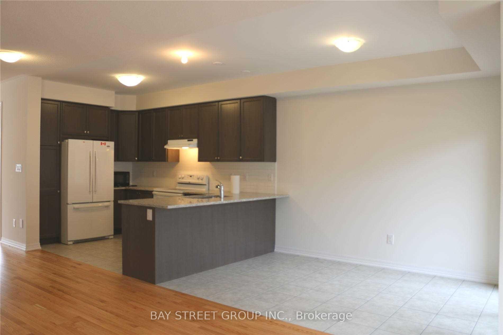 Photo 4 of 157 Tango Crescent, Newmarket, Woodland Hill — HOMEH