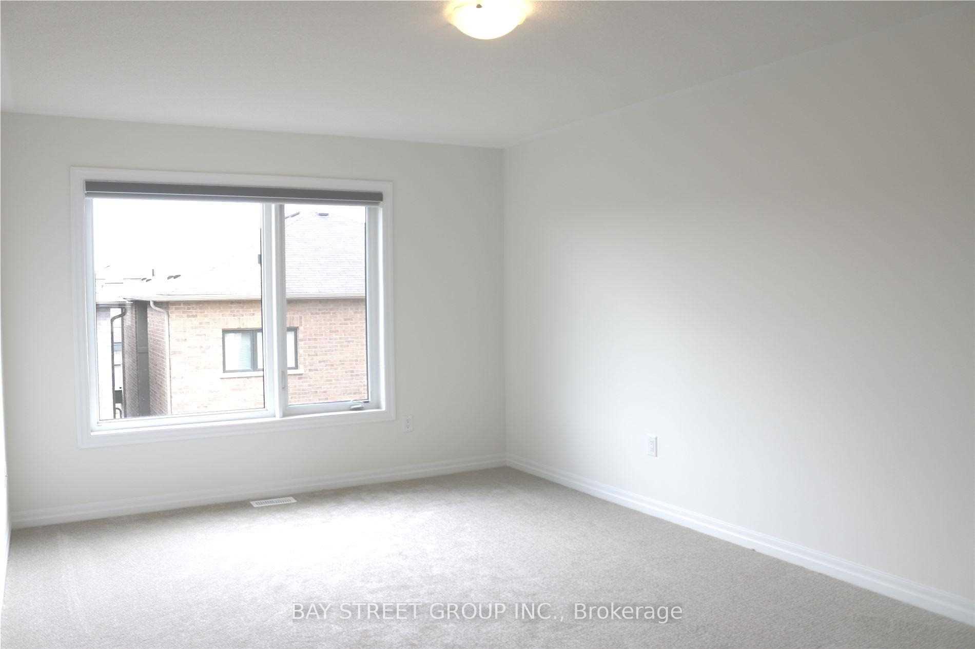 Photo 14 of 157 Tango Crescent, Newmarket, Woodland Hill — HOMEH