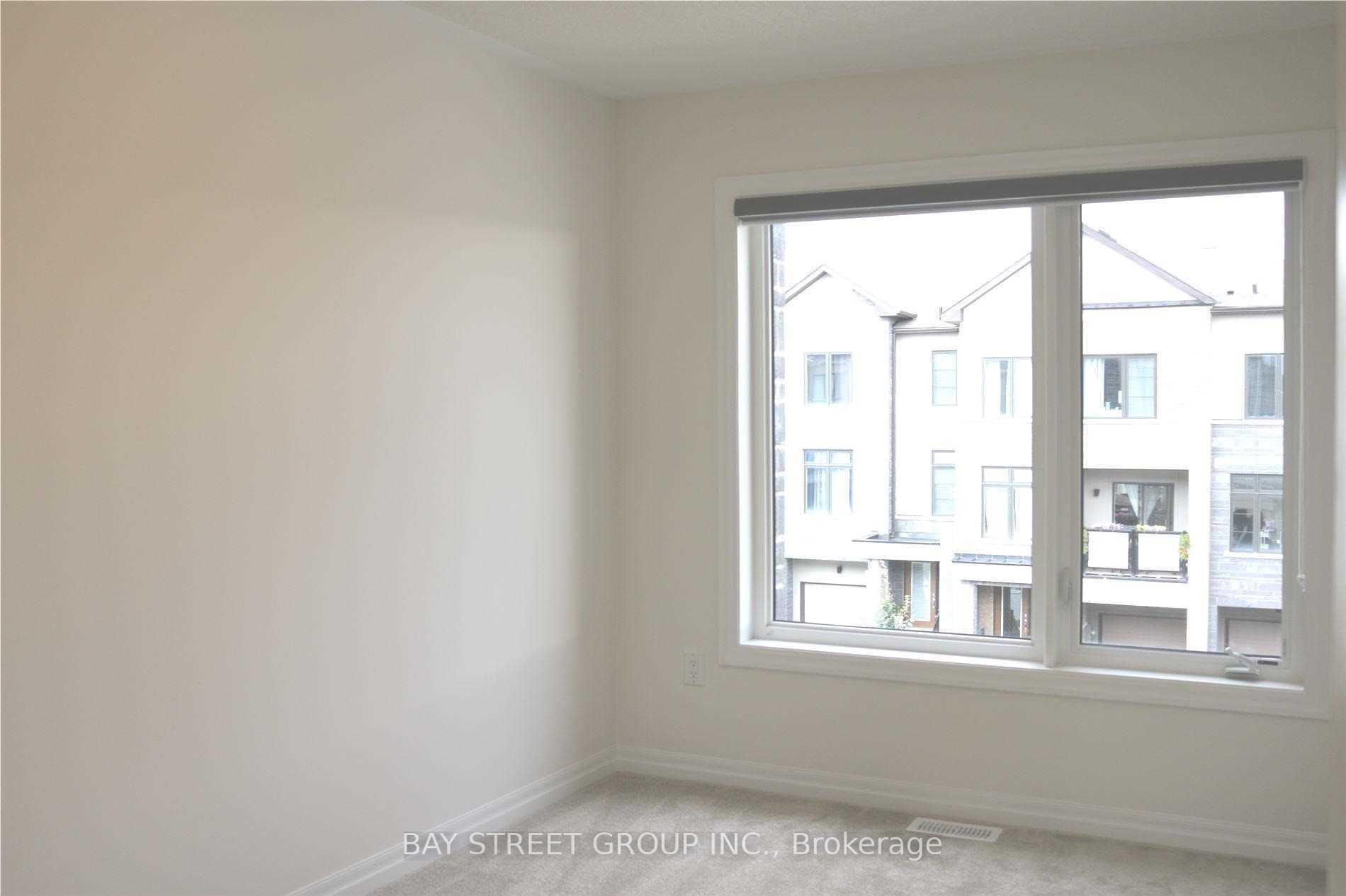 Photo 15 of 157 Tango Crescent, Newmarket, Woodland Hill — HOMEH