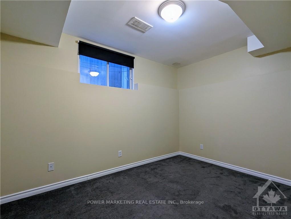 Photo 19 of 2210 Saturn Crescent, Ottawa, Fallingbrook/Gardenway South — HOMEH