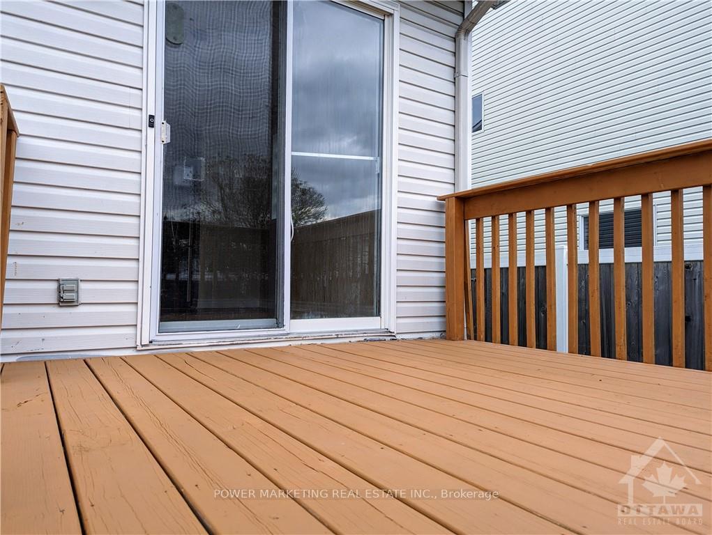 Photo 24 of 2210 Saturn Crescent, Ottawa, Fallingbrook/Gardenway South — HOMEH