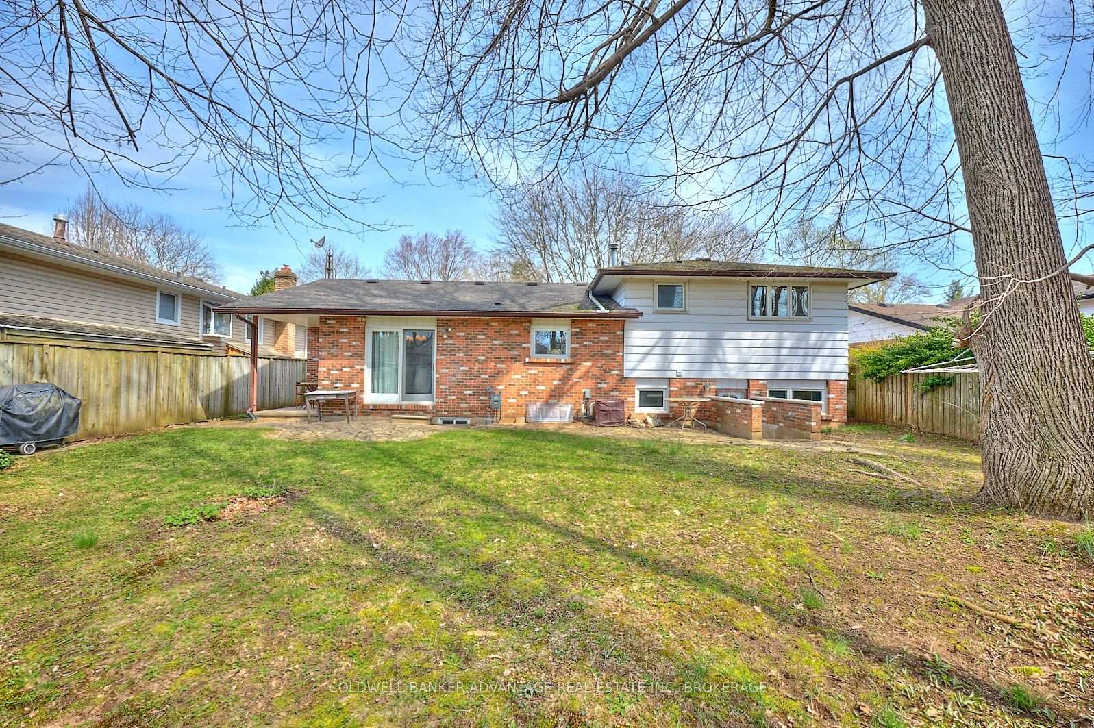 Photo 29 of 22 Spruceside Crescent S, Pelham, Fonthill — HOMEH
