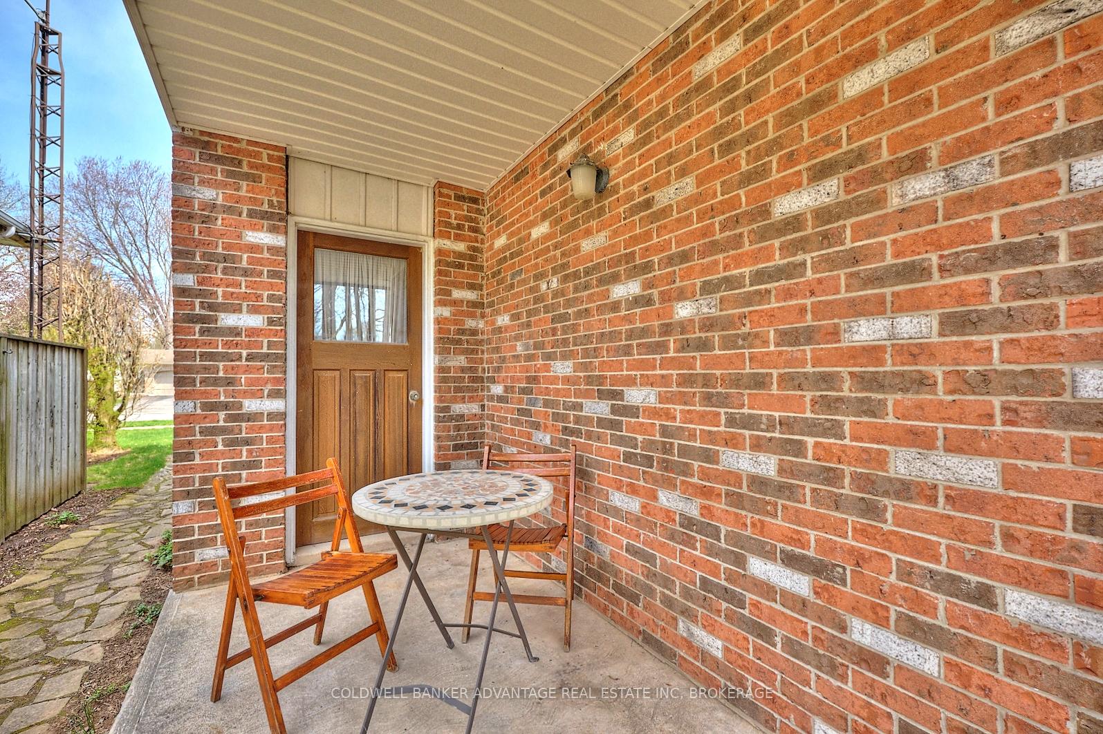 Photo 31 of 22 Spruceside Crescent S, Pelham, Fonthill — HOMEH