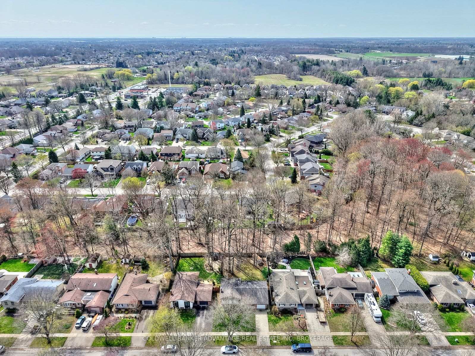 Photo 36 of 22 Spruceside Crescent S, Pelham, Fonthill — HOMEH