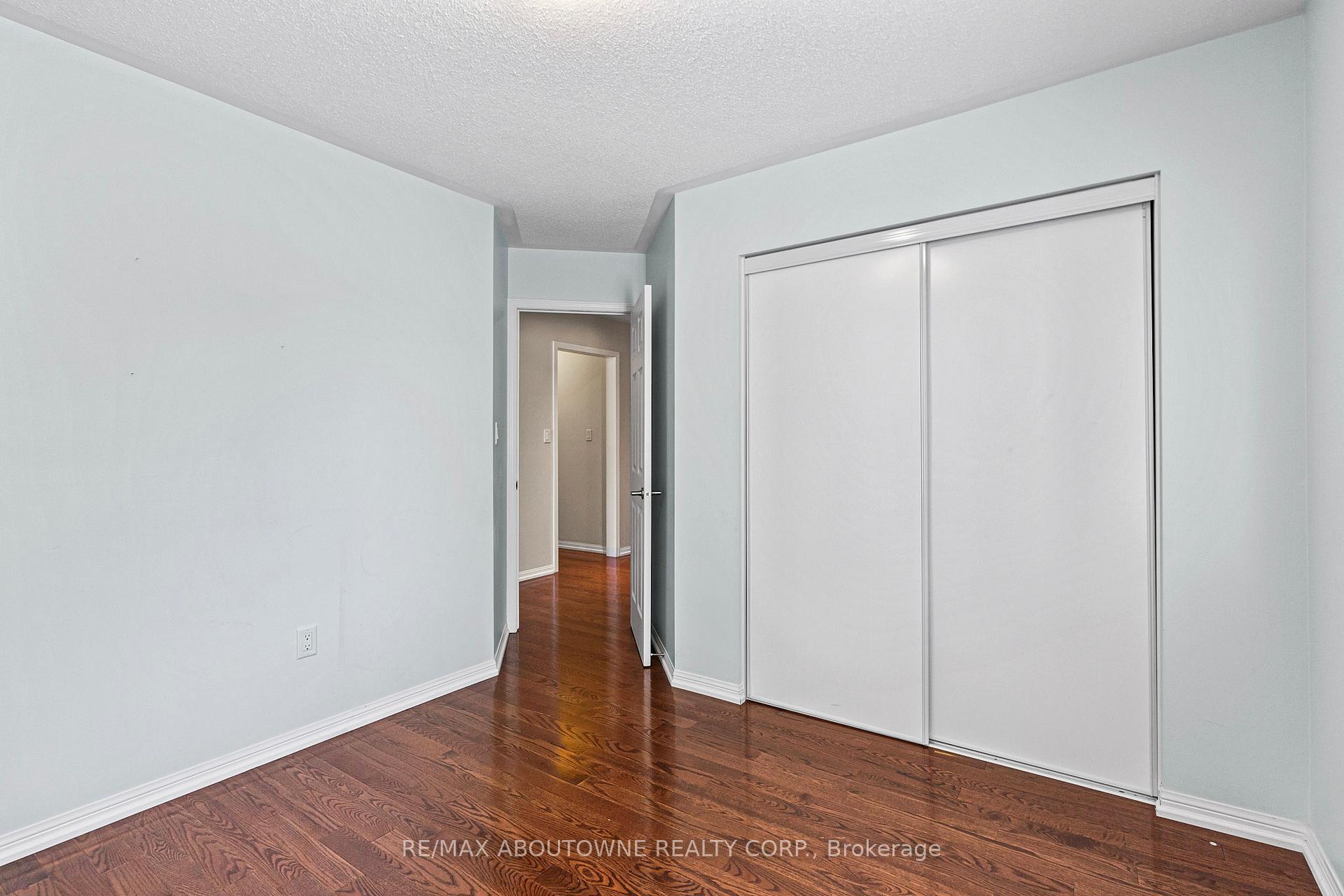 Photo 14 of 641 Hood Terrace, Milton, Coates — HOMEH