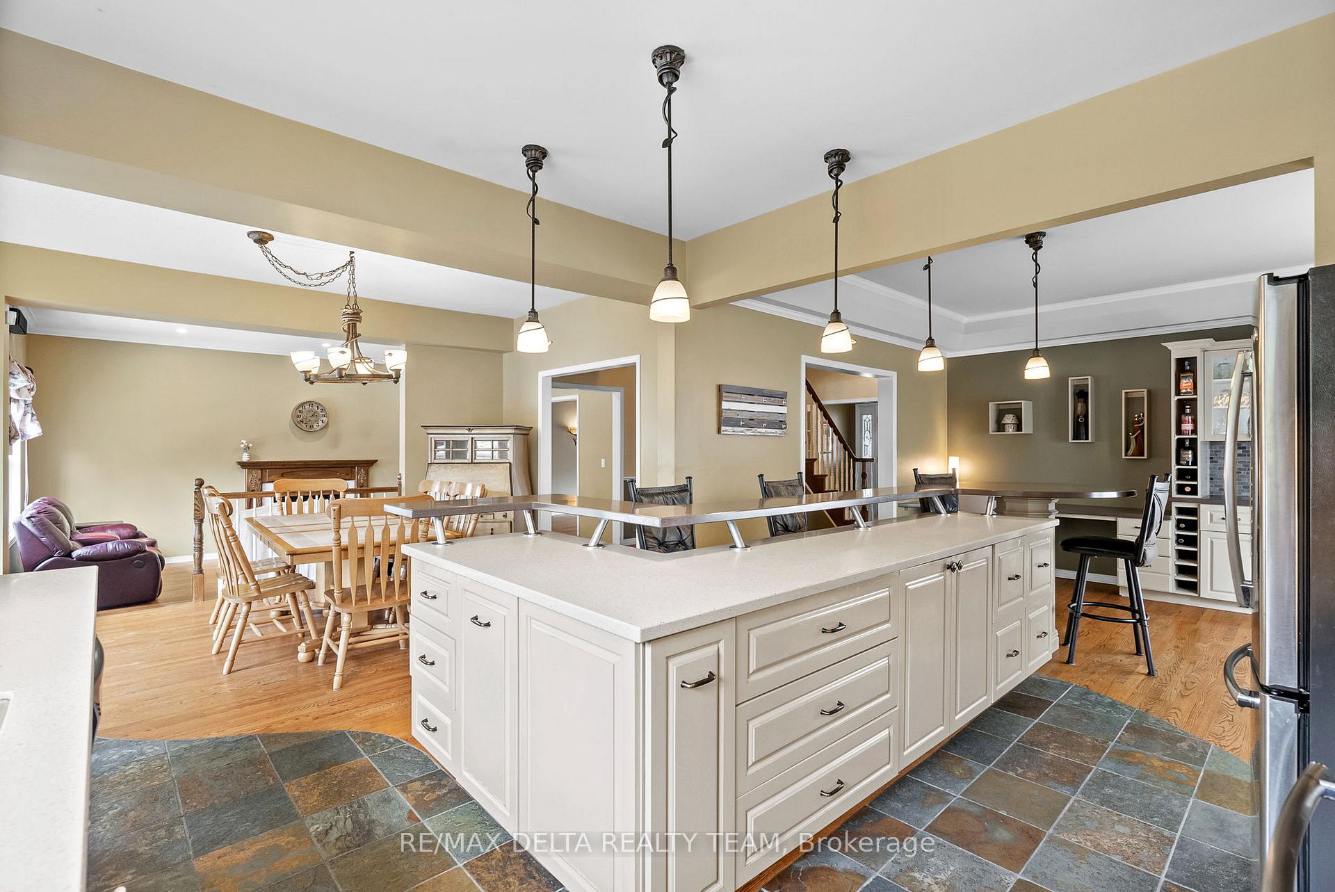 Photo 16 of 1440 Talcy Crescent, Ottawa, Fallingbrook/Ridgemount — HOMEH