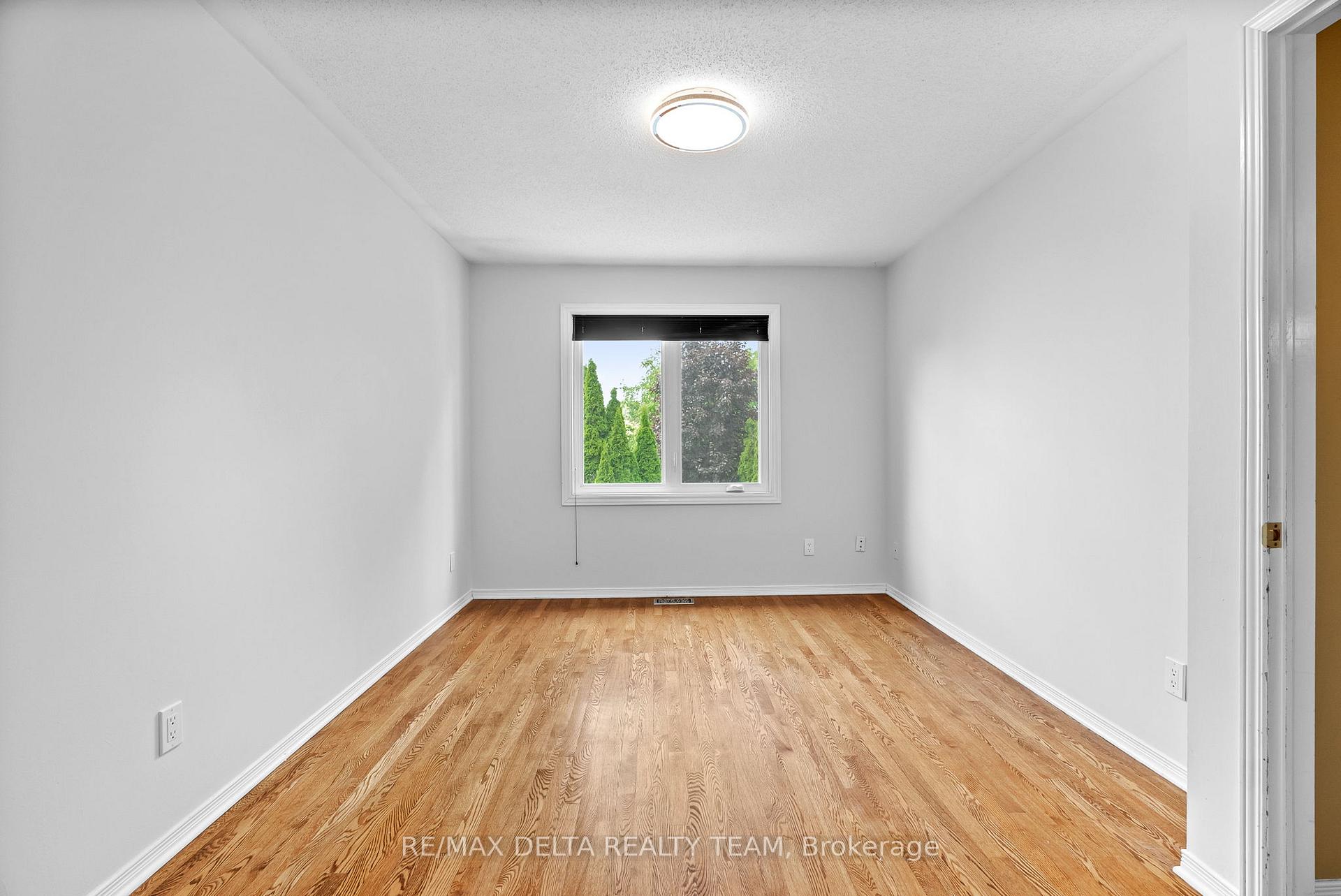 Photo 31 of 1440 Talcy Crescent, Ottawa, Fallingbrook/Ridgemount — HOMEH