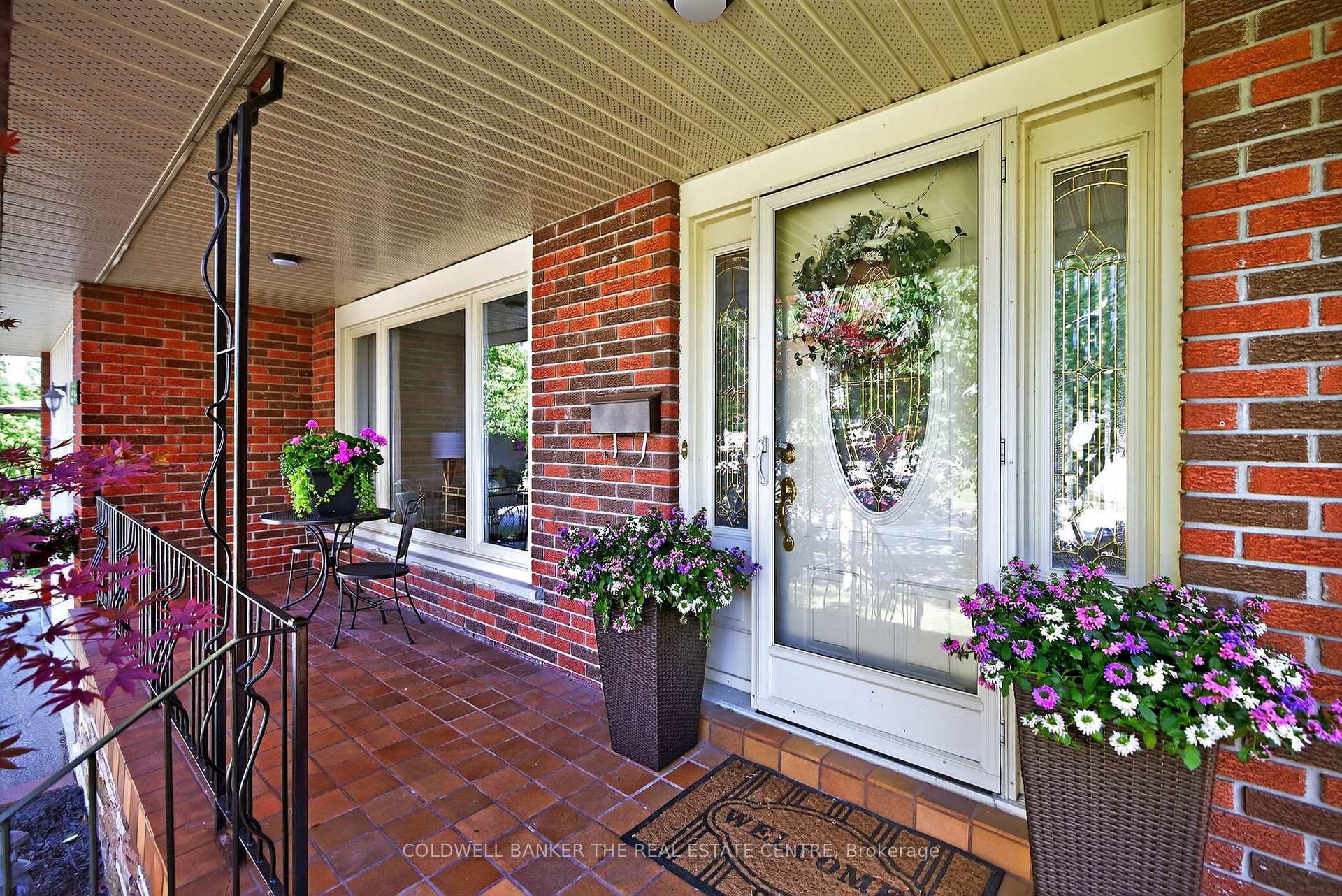 Photo 3 of 204 Alexander Road, Newmarket, Gorham-College Manor — HOMEH