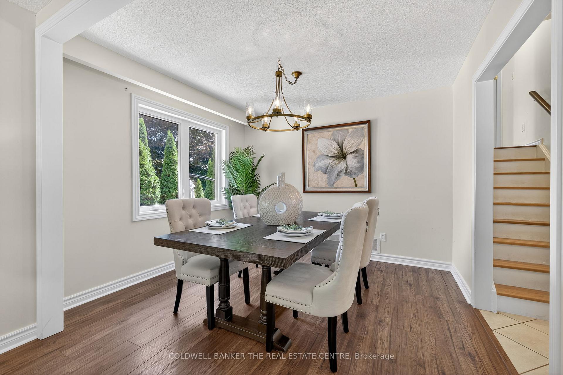 Photo 9 of 204 Alexander Road, Newmarket, Gorham-College Manor — HOMEH