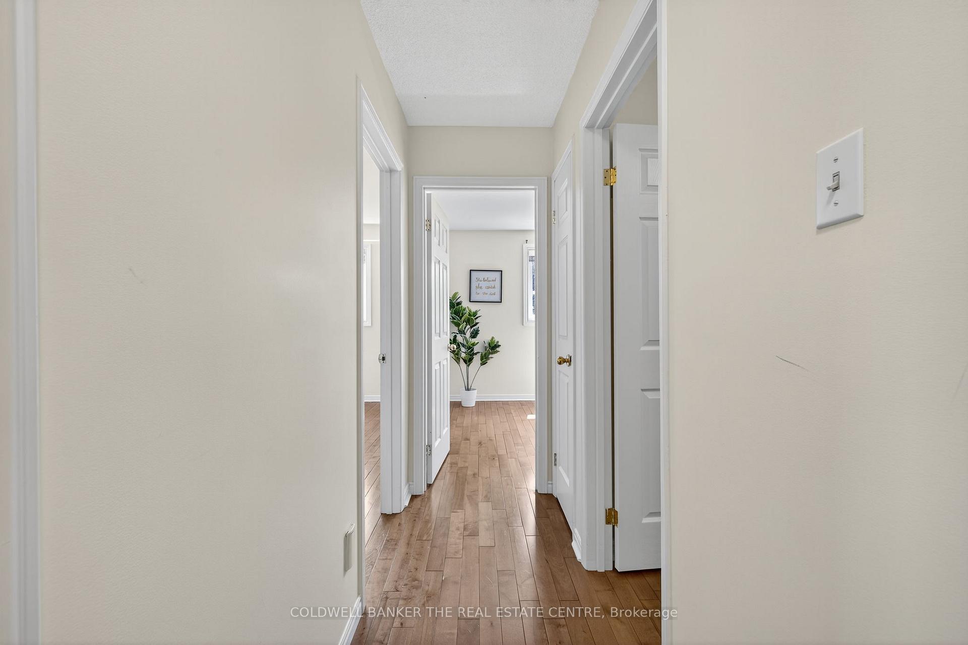 Photo 15 of 204 Alexander Road, Newmarket, Gorham-College Manor — HOMEH