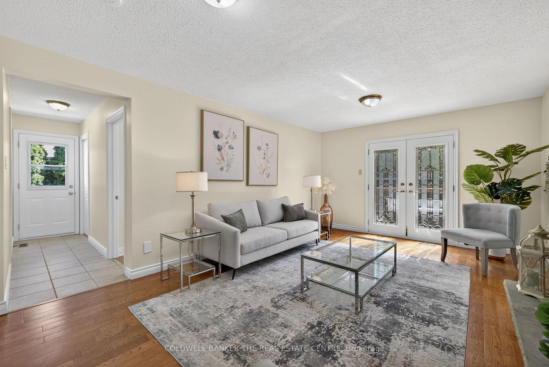 Photo 22 of 204 Alexander Road, Newmarket, Gorham-College Manor — HOMEH