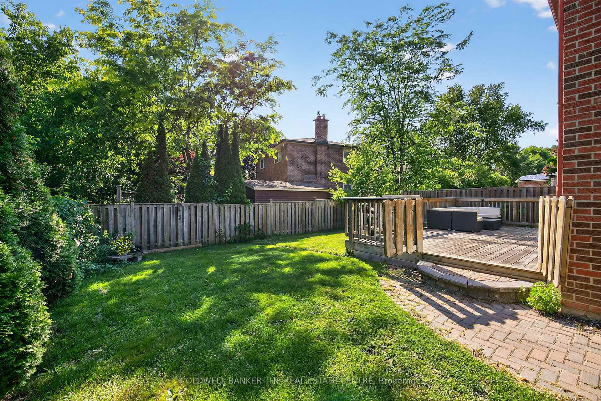Photo 35 of 204 Alexander Road, Newmarket, Gorham-College Manor — HOMEH