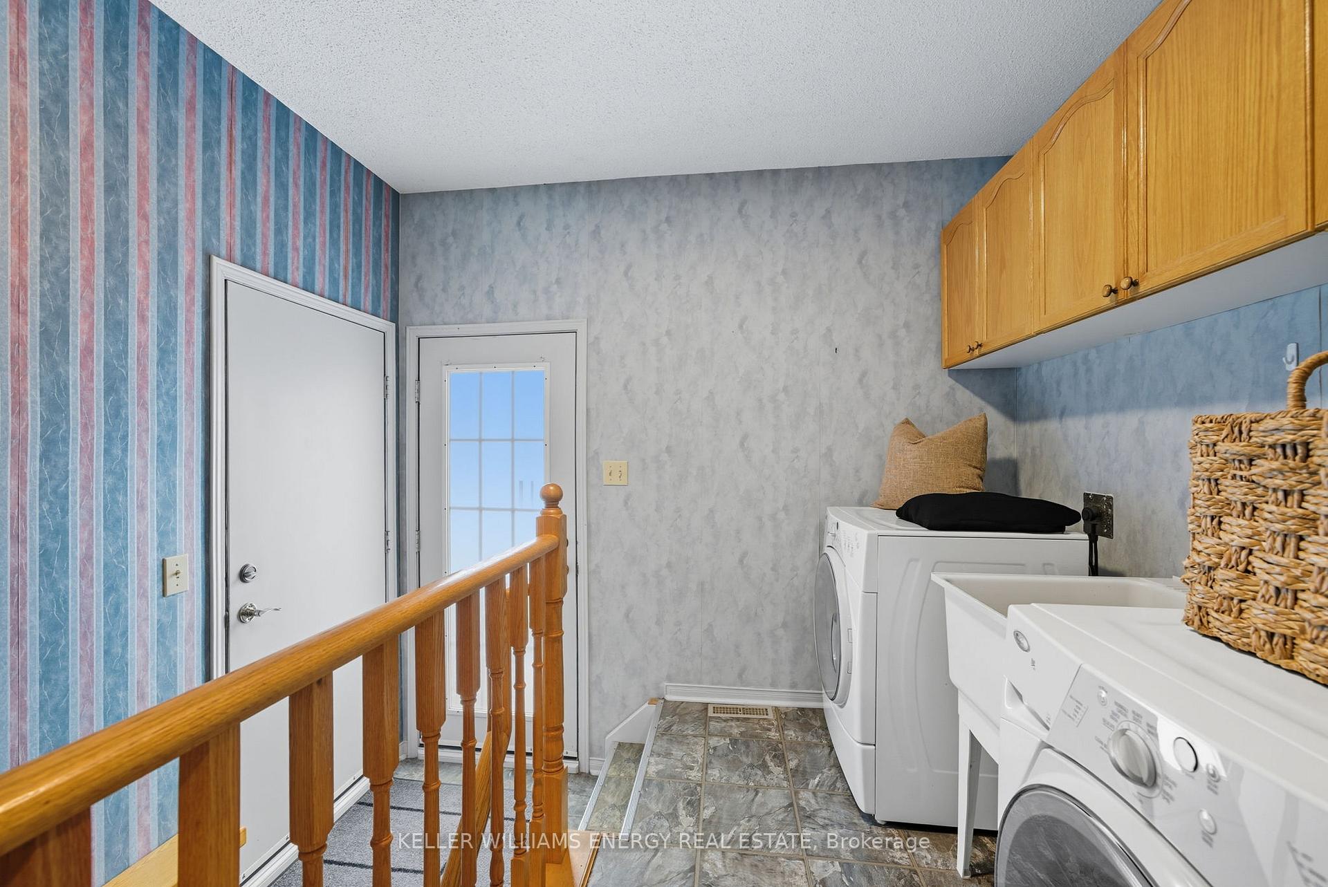 Photo 18 of 450 Safari Drive, Oshawa, Eastdale — HOMEH
