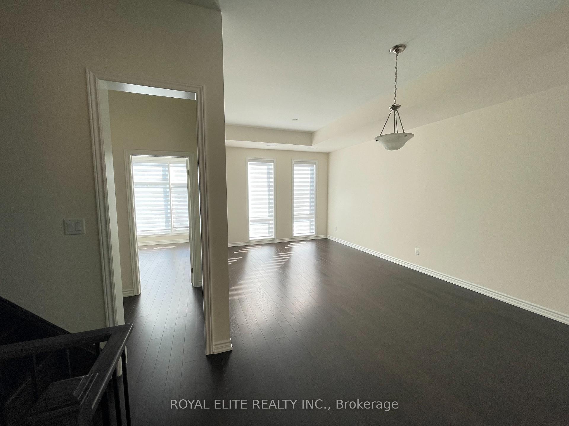 Photo 3 of 22 La Tache Crescent, Markham, Victoria Square — HOMEH